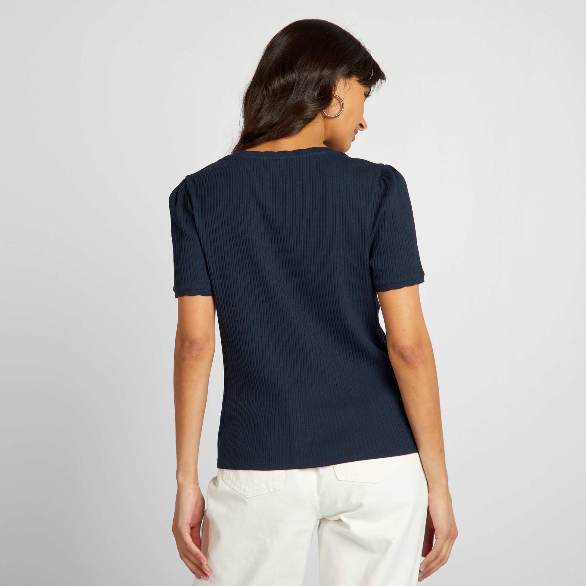Ribbed T-shirt with scoop neck BLUE