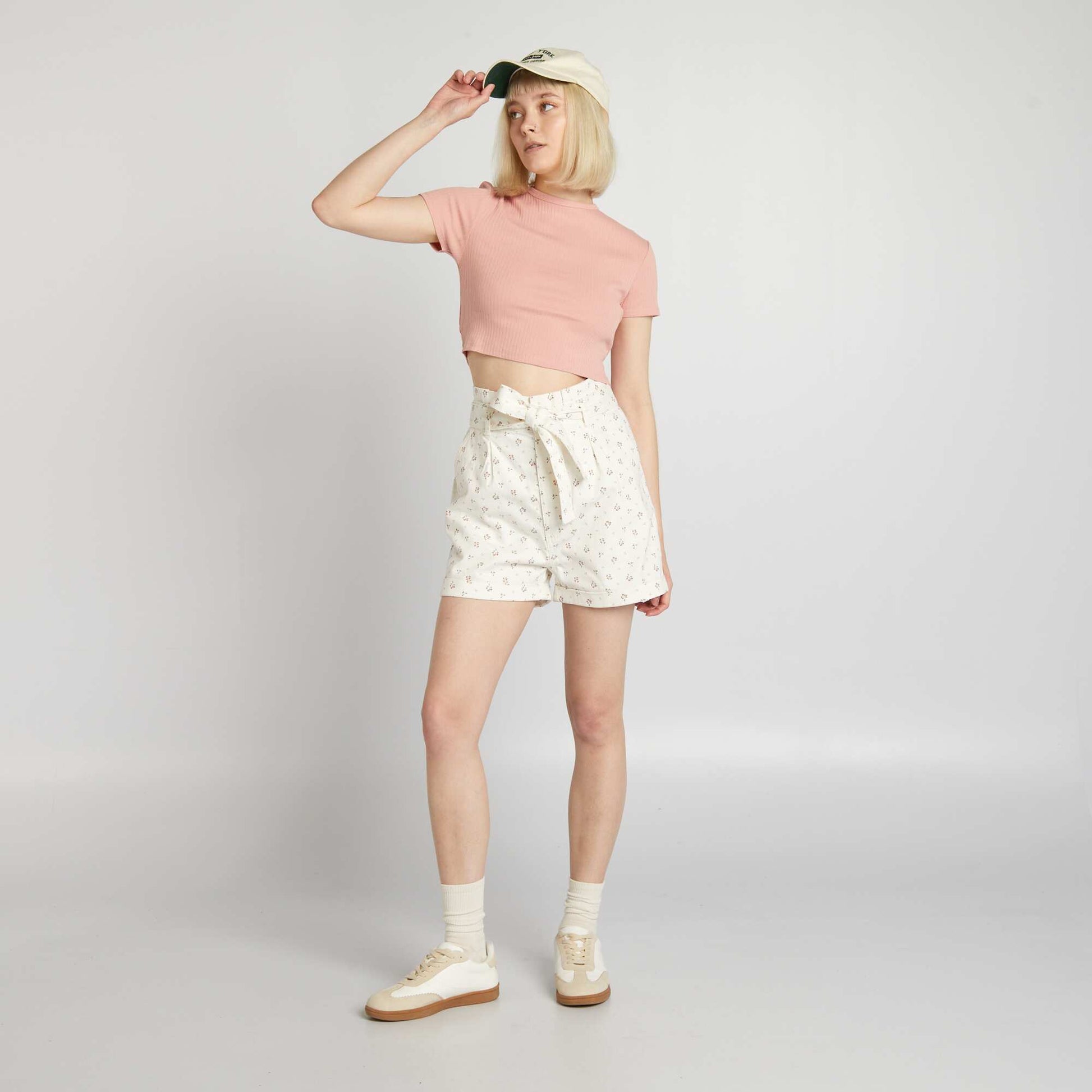 Cropped ribbed T-shirt with ties PINK