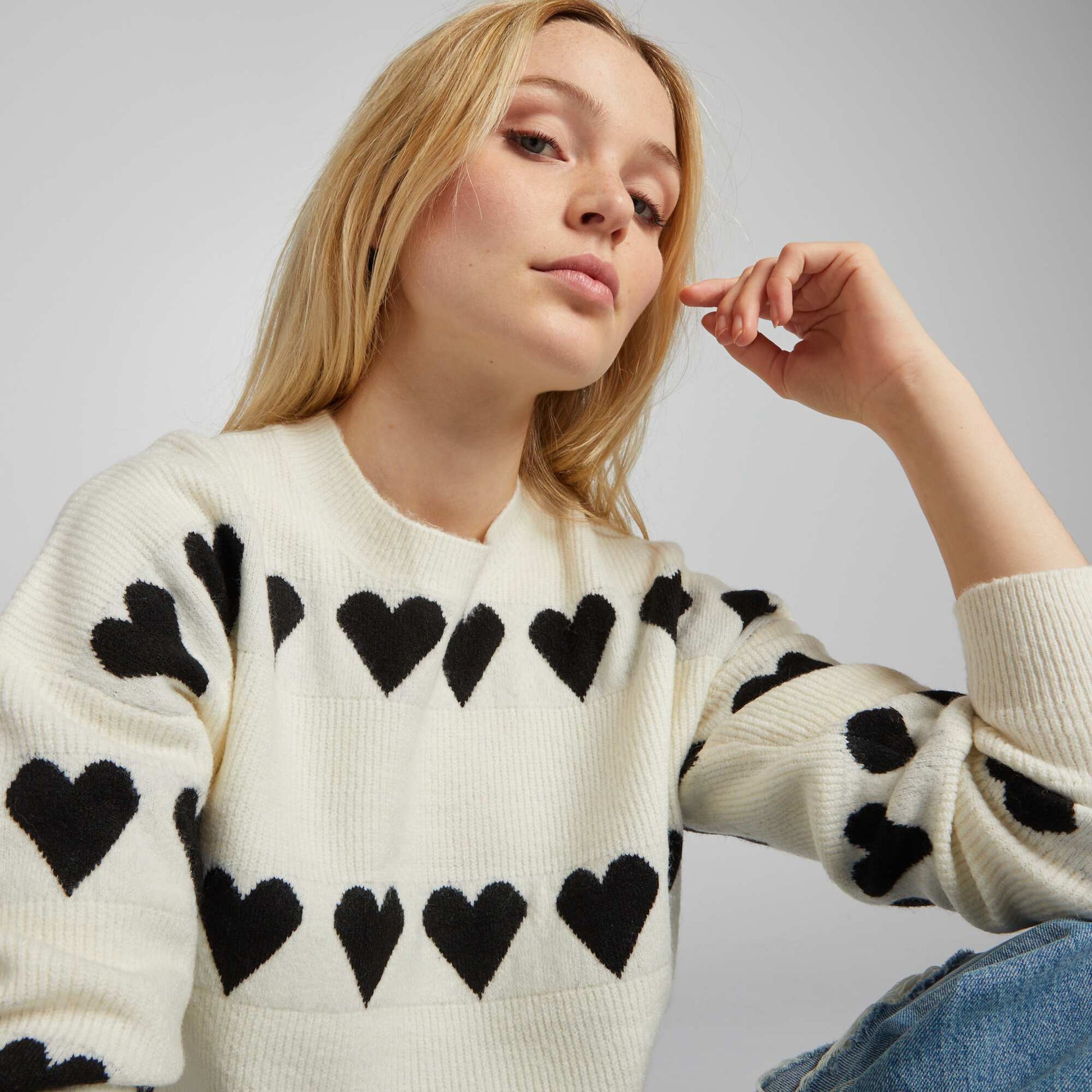 Knitted heart sweater BEIGE