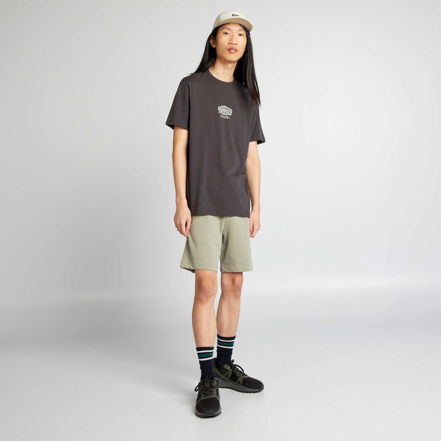 Sweatshirt fabric shorts with zipped pockets GREEN