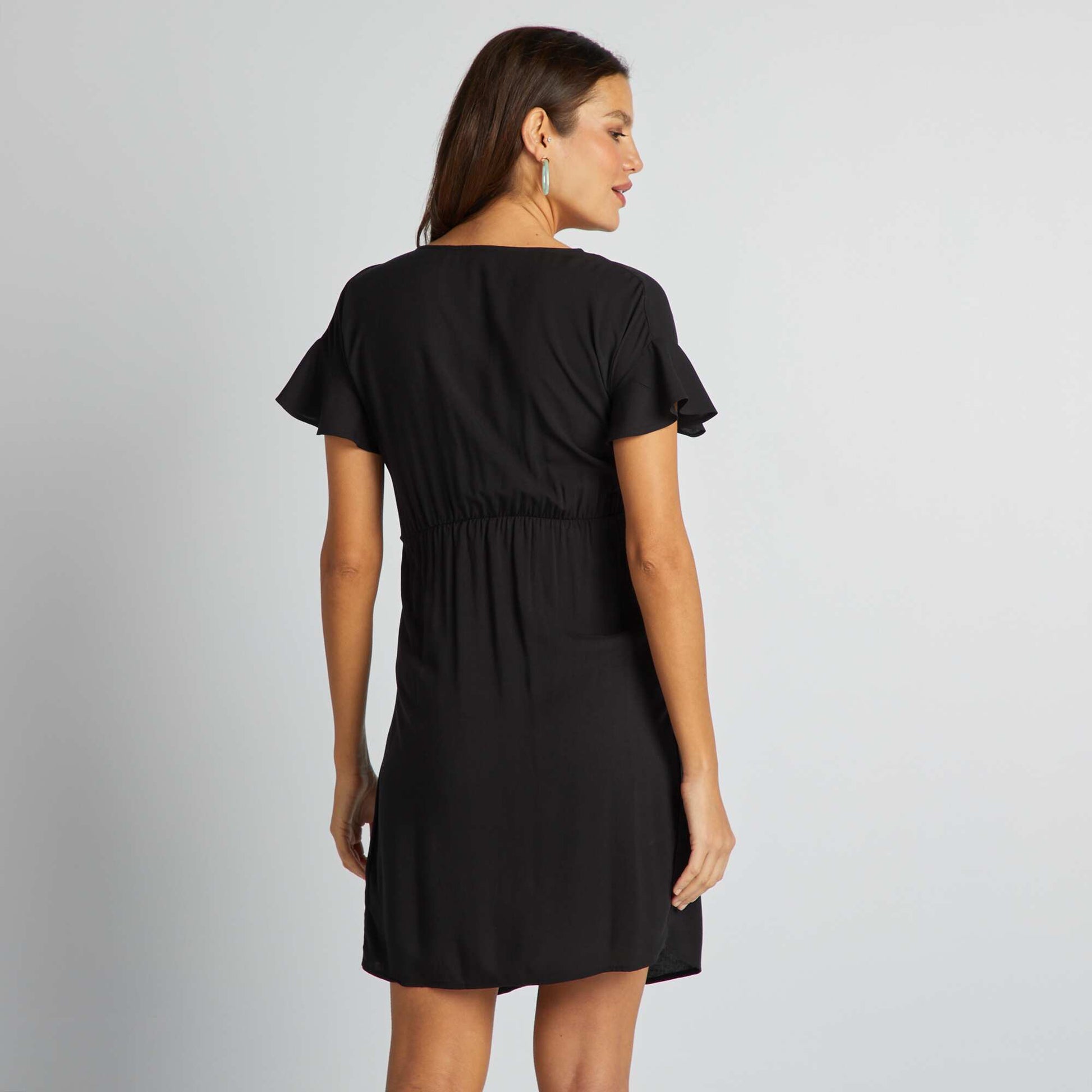 A lightweight maternity dress  gathered at the waist BLACK
