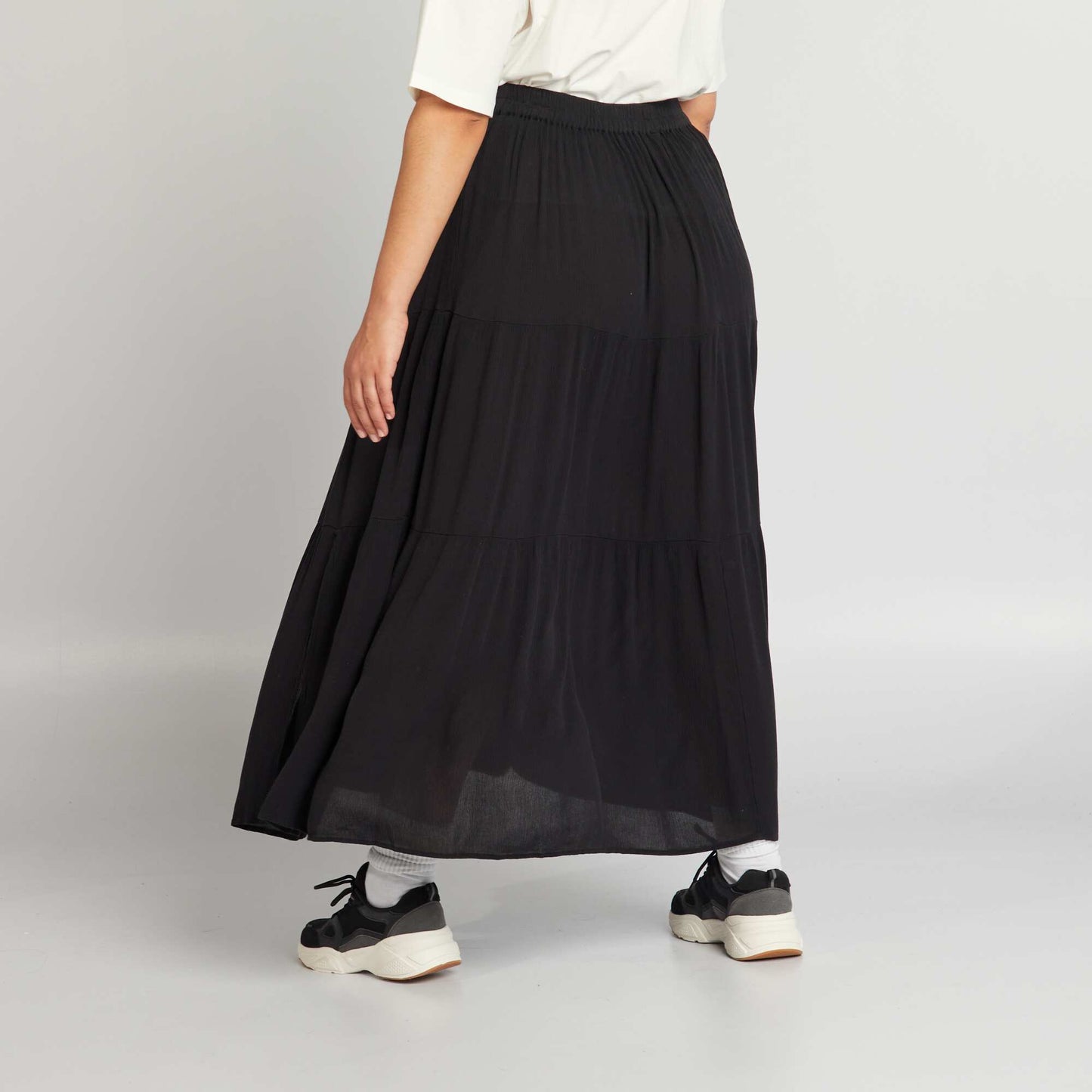 Long tiered skirt with elasticated waist BLACK