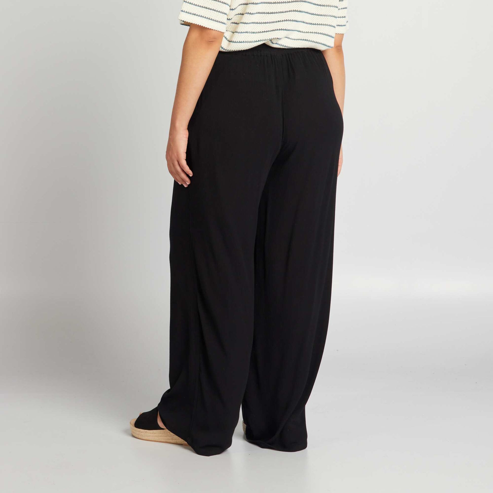 Wide-leg trousers with elasticated waist BLACK