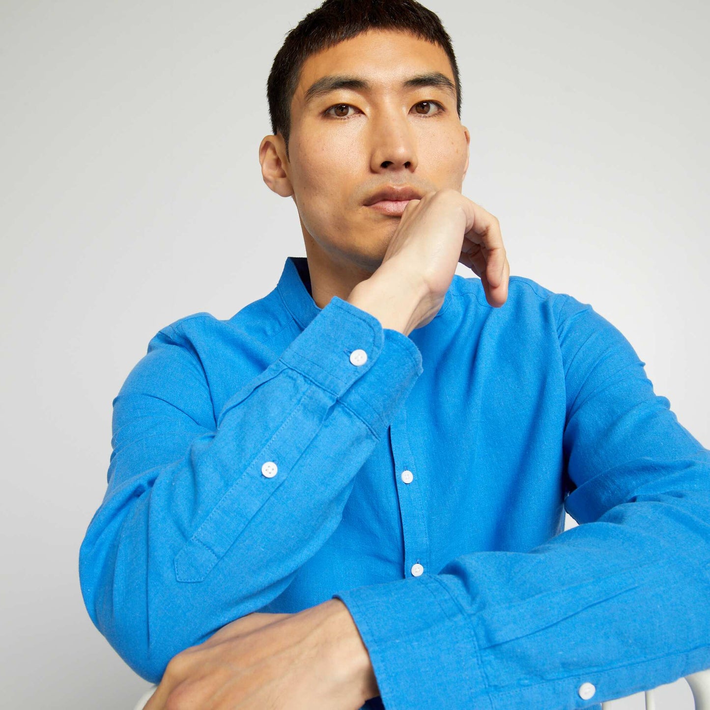 Linen-blend straight-cut shirt with mandarin collar BLUE