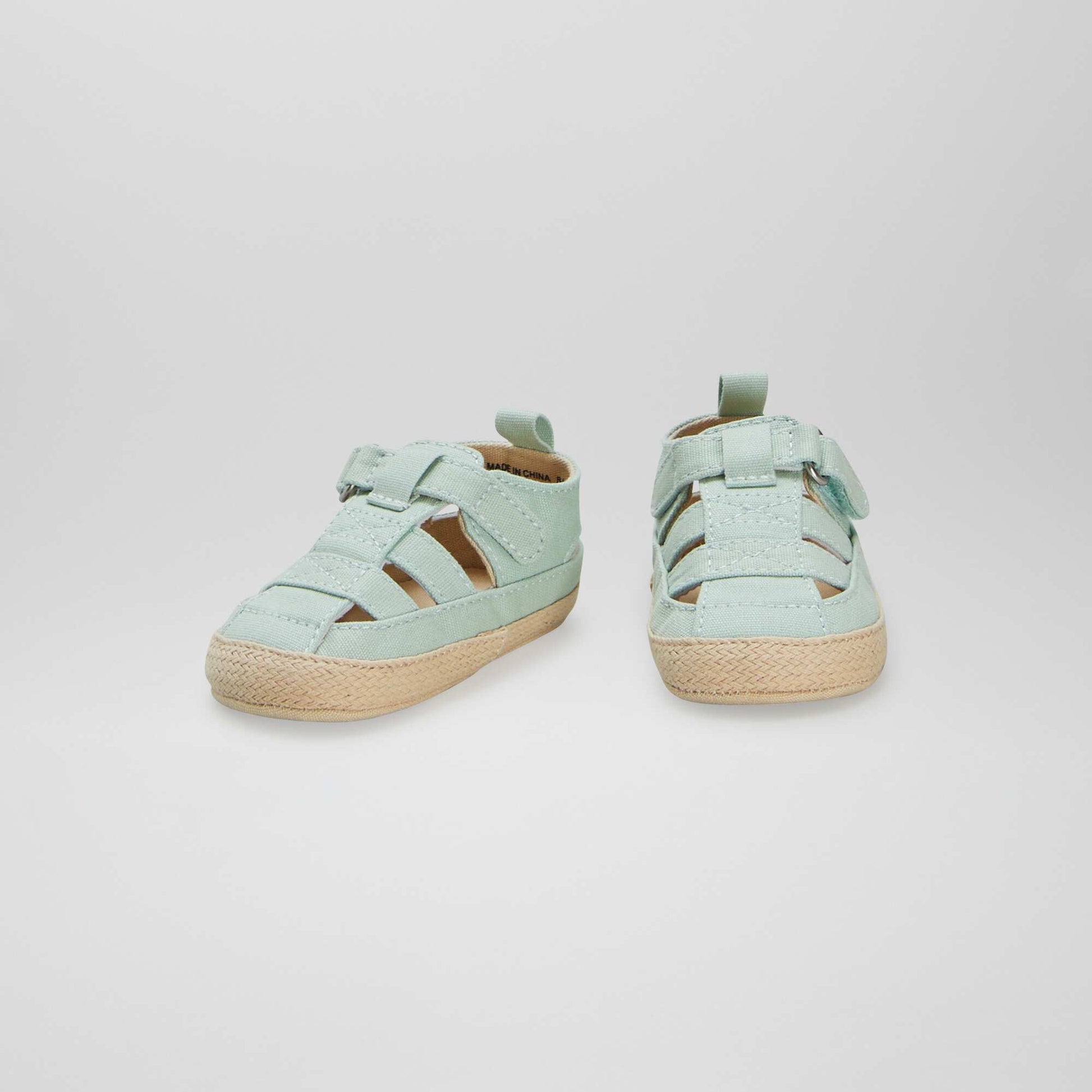 Closed sandals with rope sole BLUE