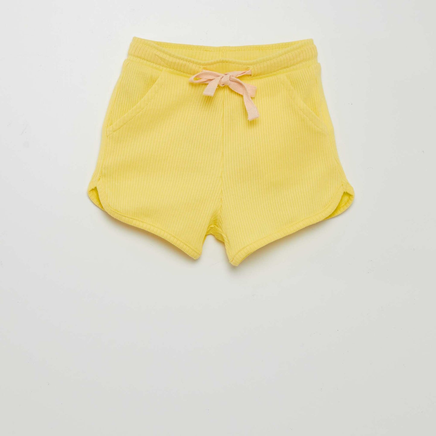 شورت مضلع - إصدار Grafik YELLOW