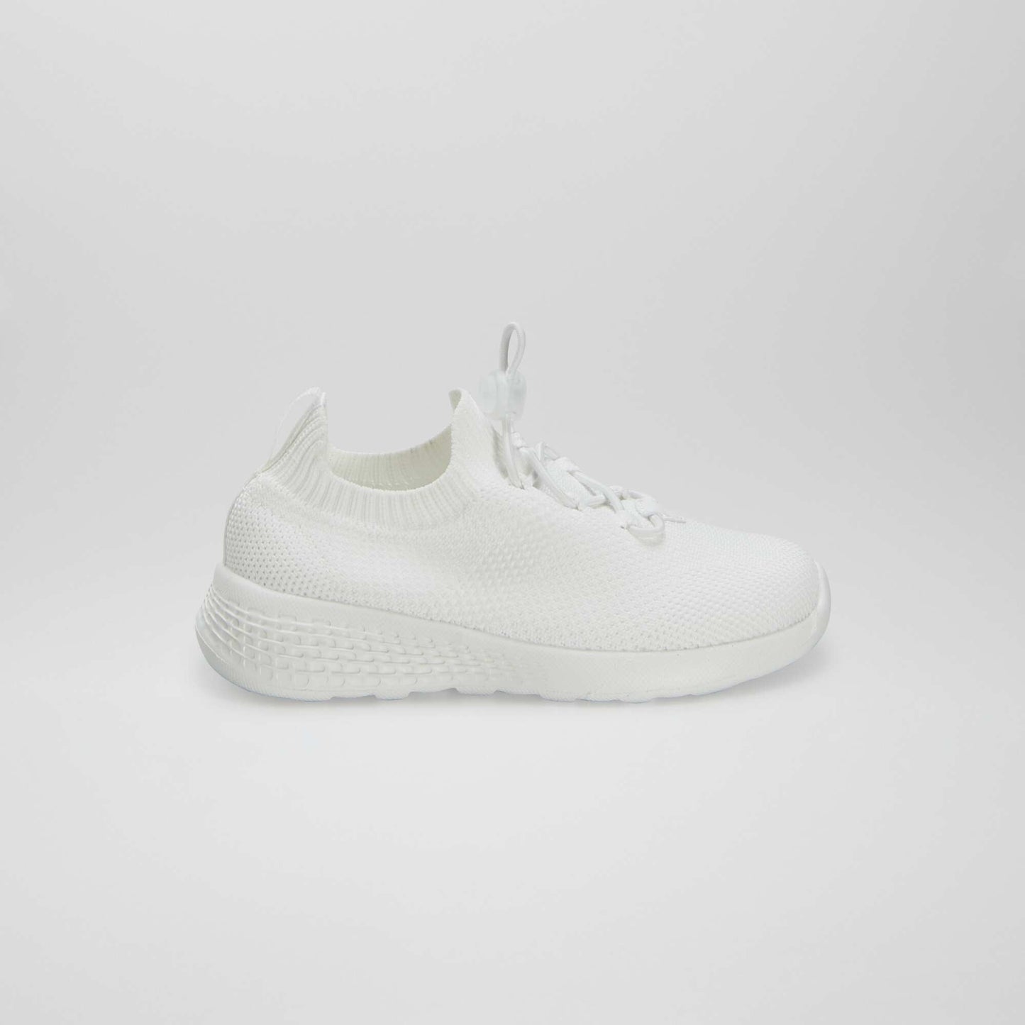 Running style mesh trainers WHITE