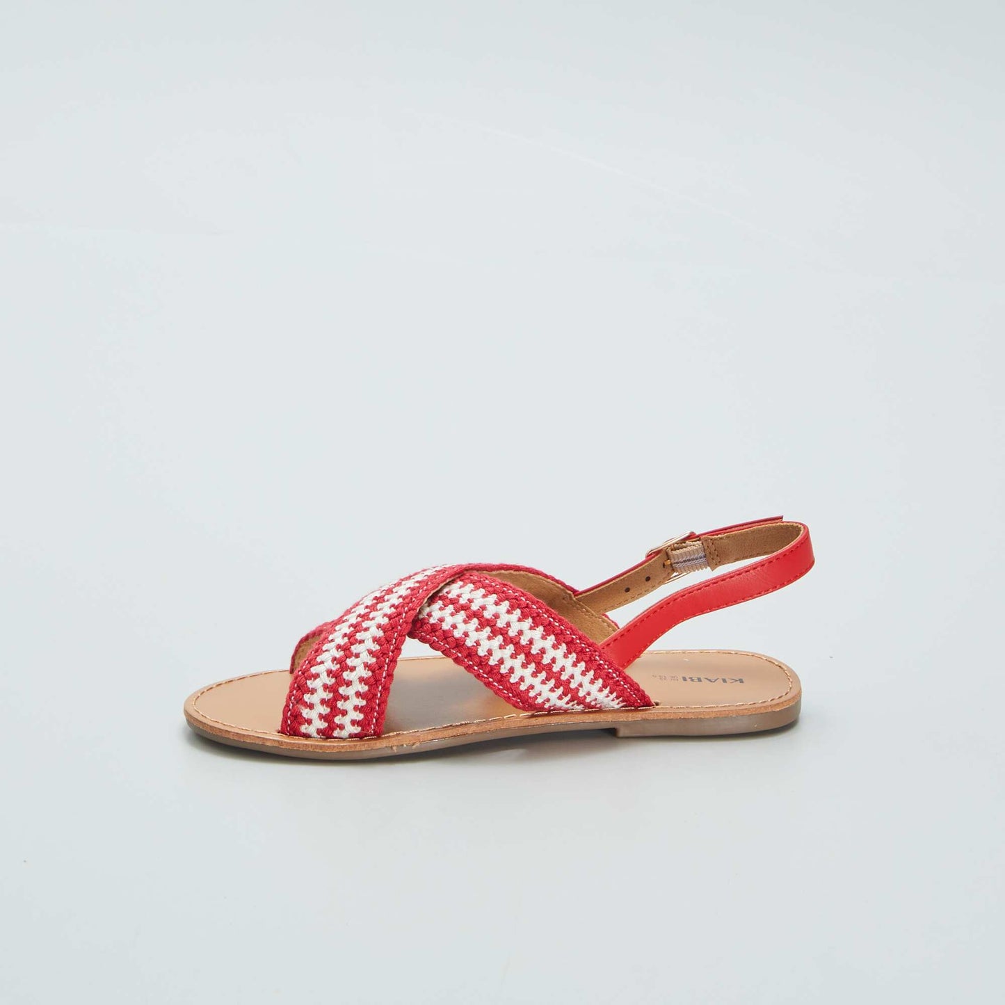 Flat sandals with cross-over straps RED