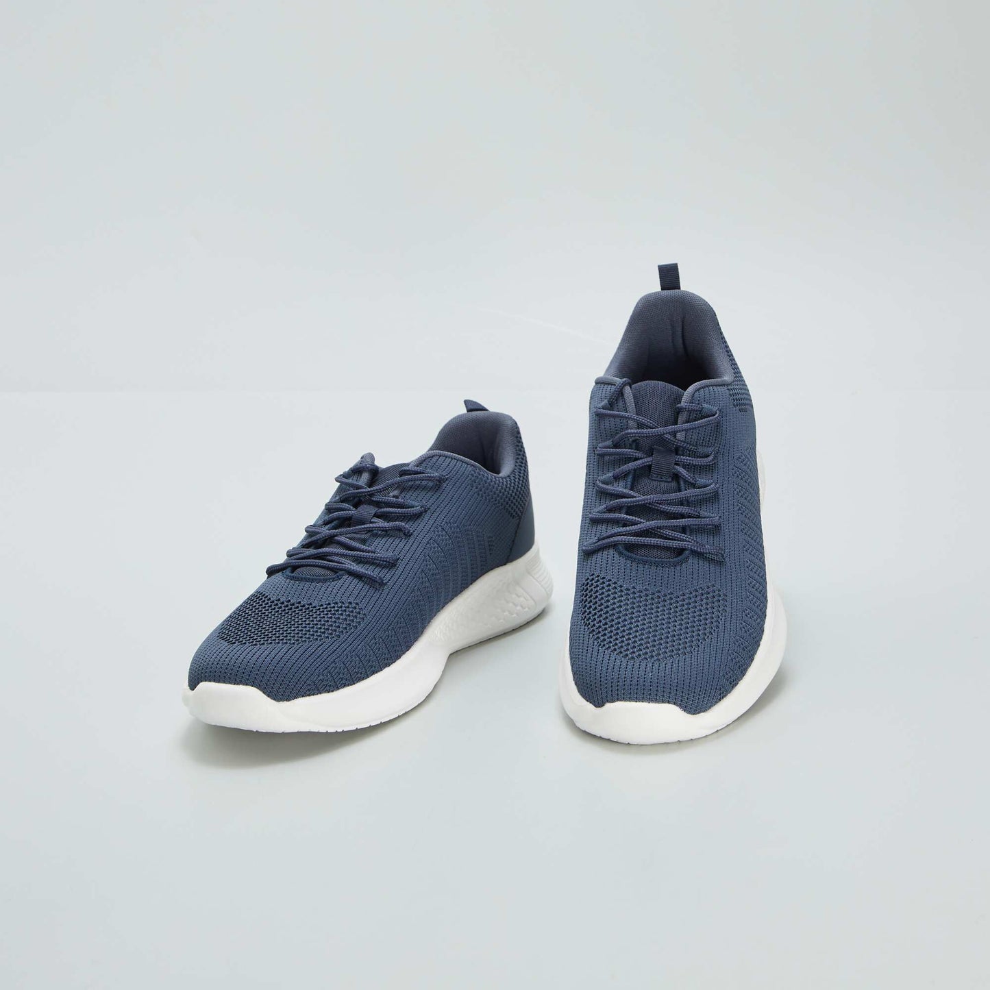 Running style mesh trainers BLUE