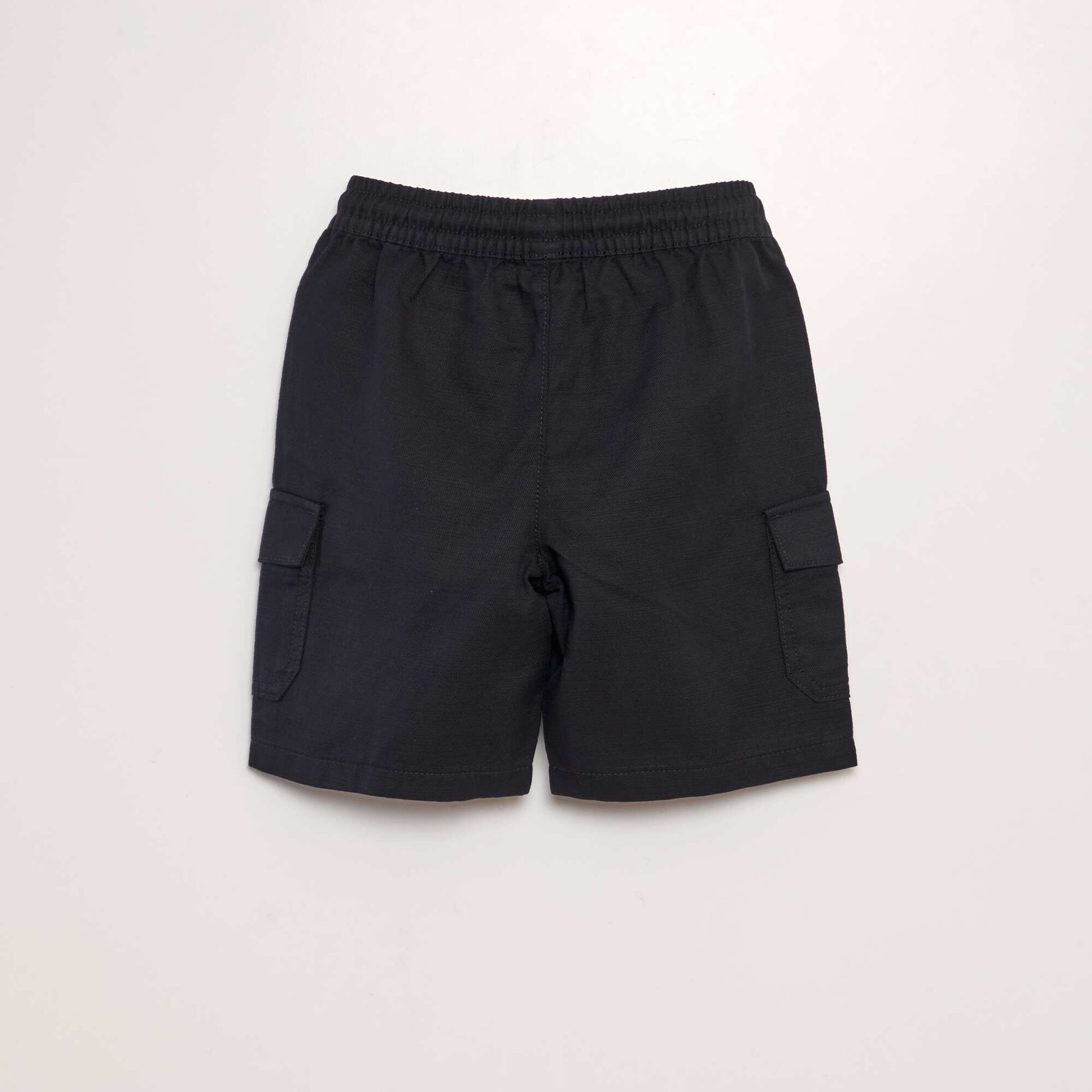 Shorts with side pockets BLACK
