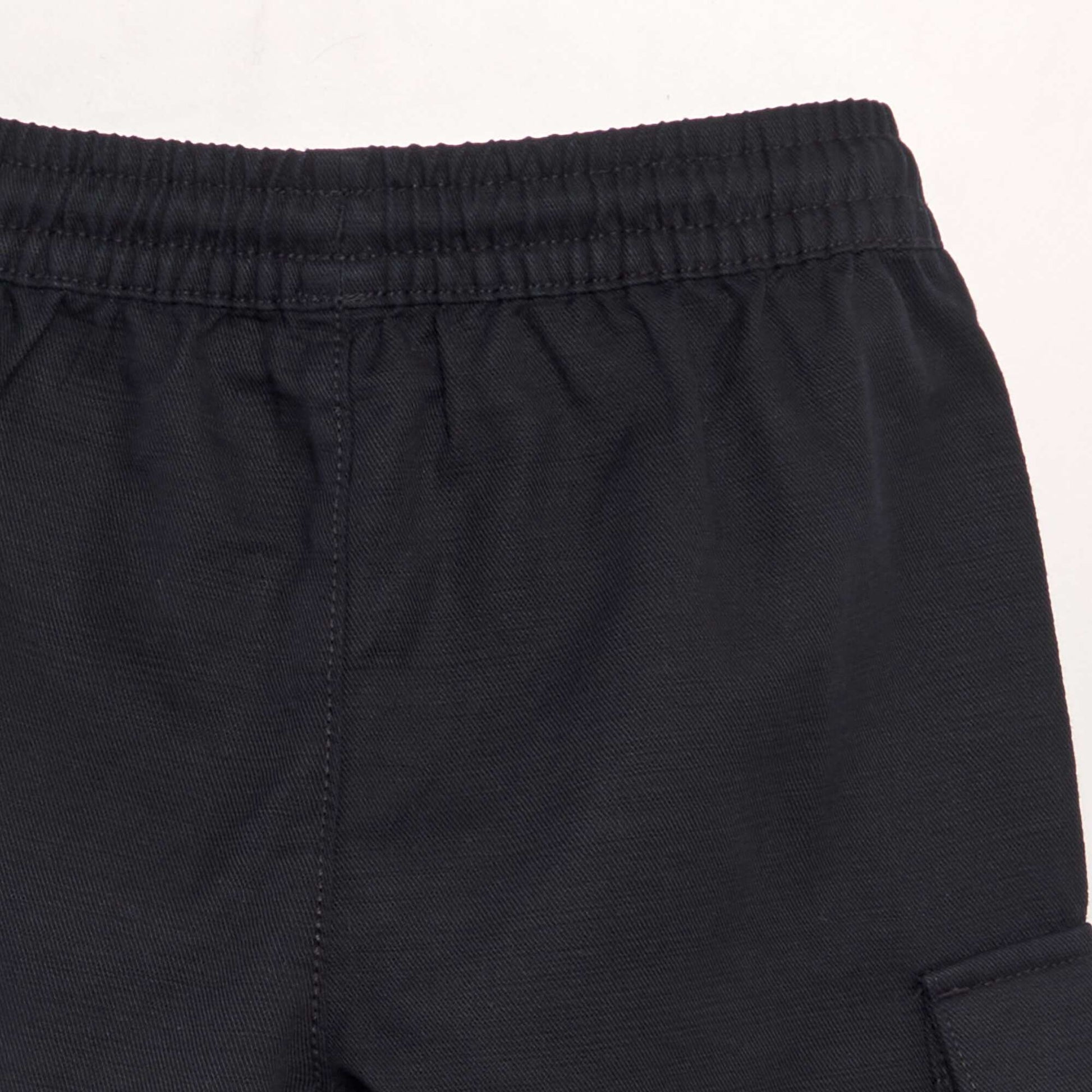 Shorts with side pockets BLACK