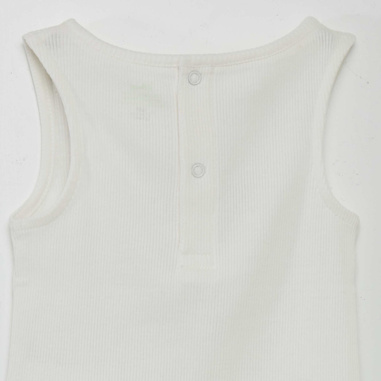 قميص بدون أكمام مزين بخطوط من ديزني أبيض