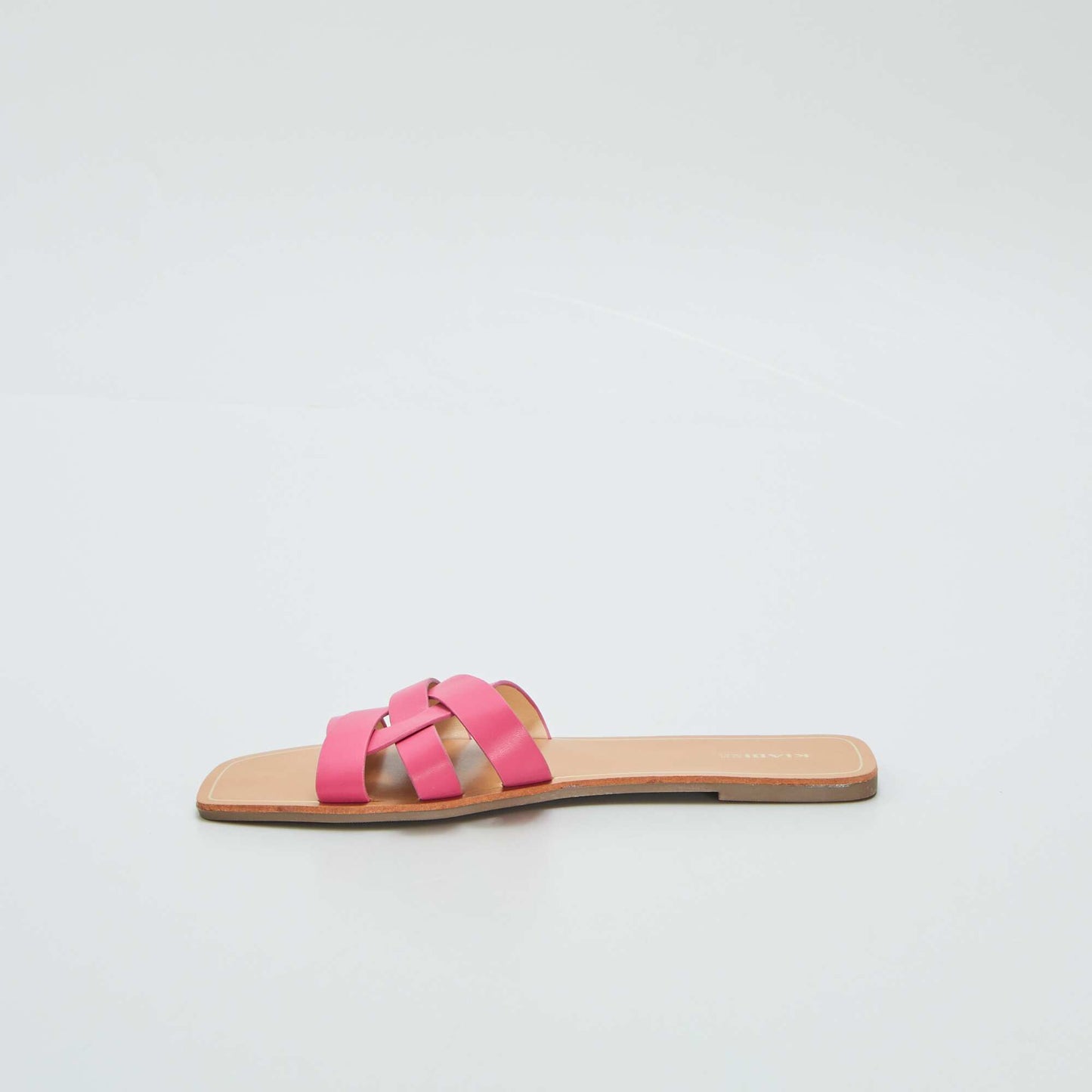 Sandals with pretty crossover straps PINK