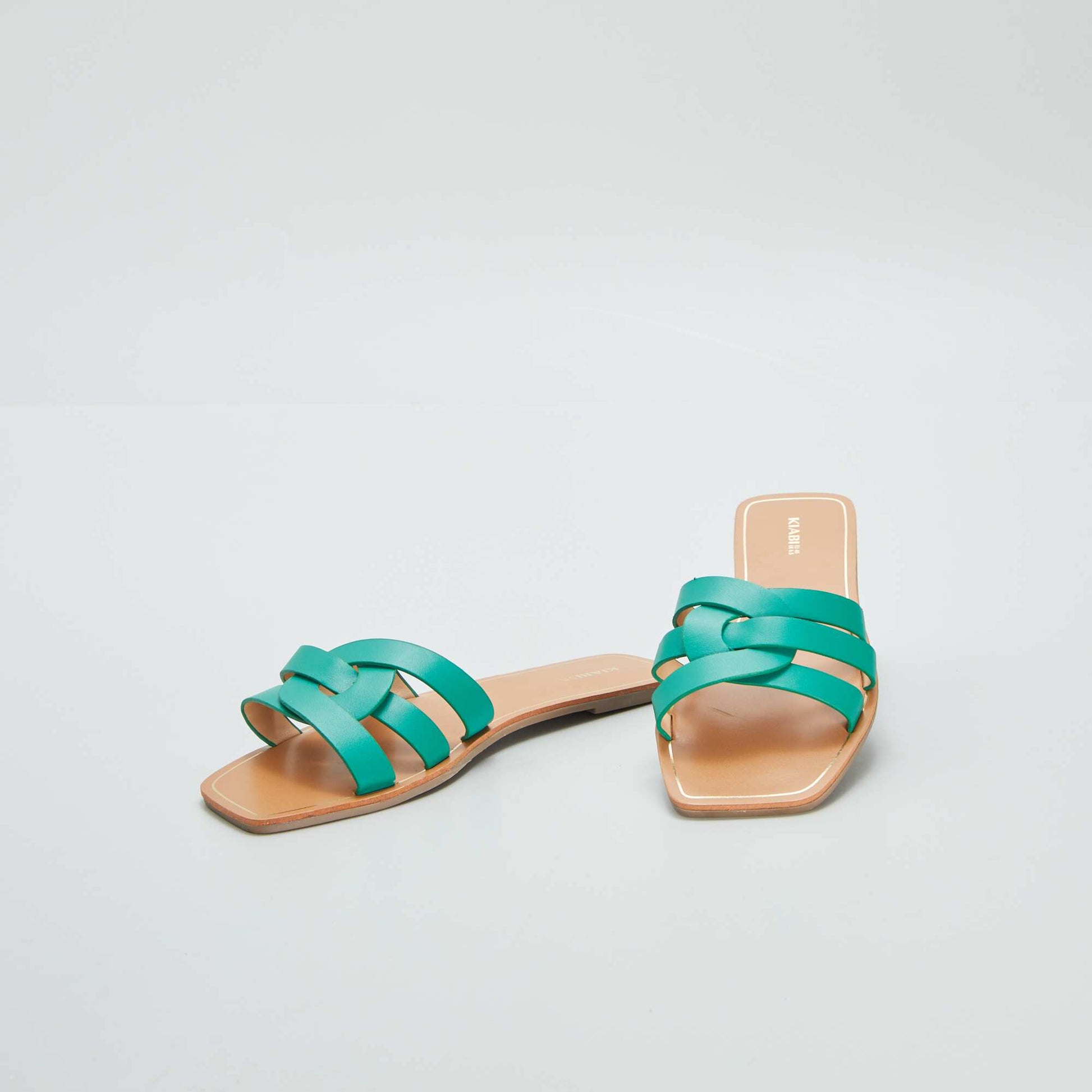 Sandals with pretty crossover straps GREEN