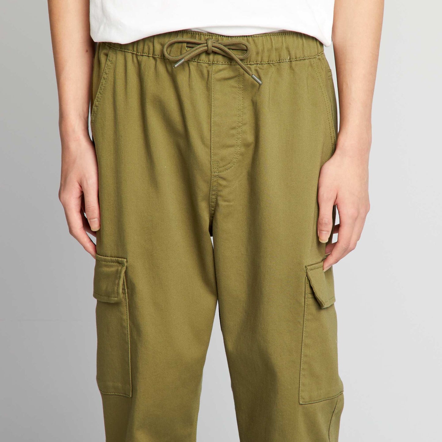 Trousers with side pockets GREEN