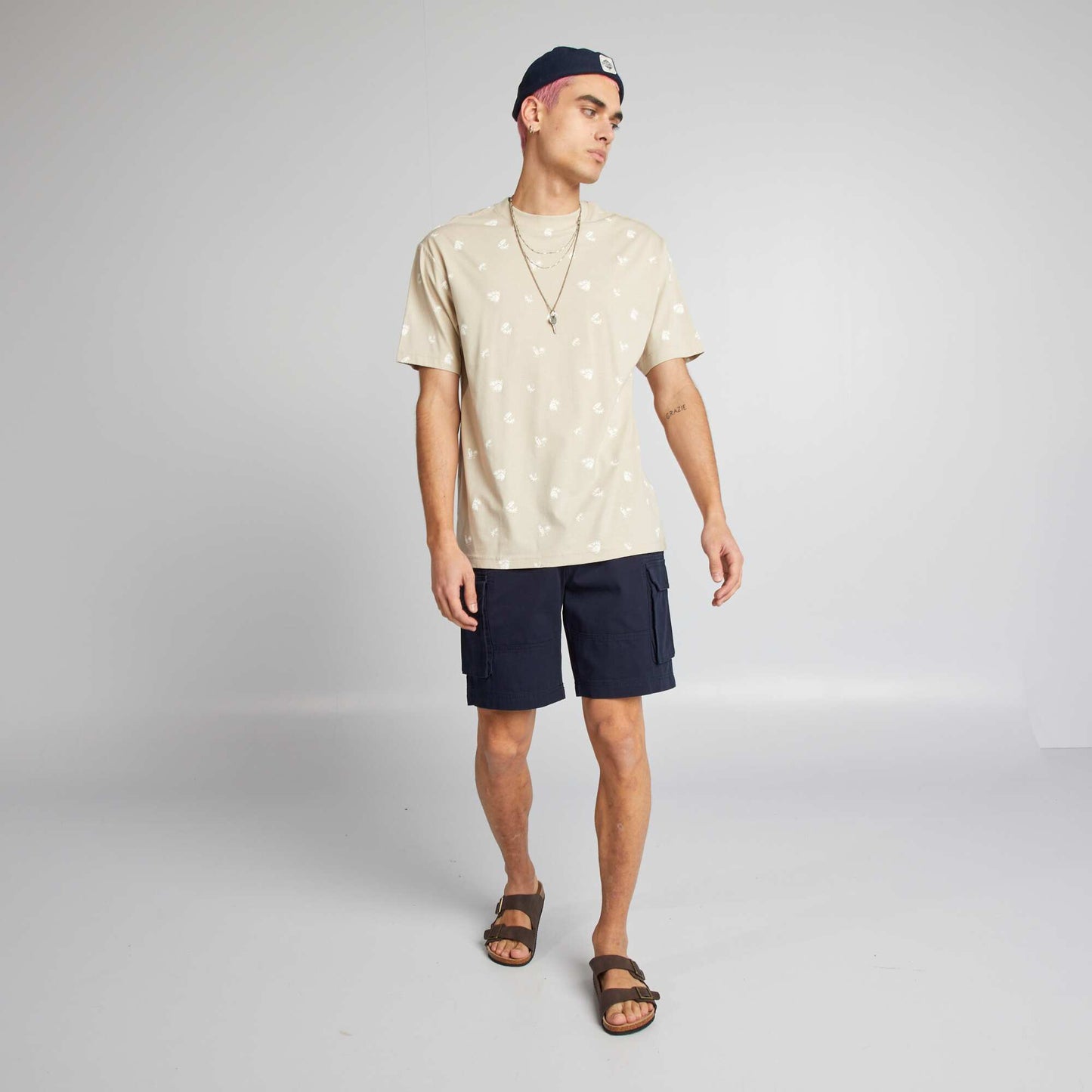 تي شيرت مطبوع برقبة مستديرة BEIGE