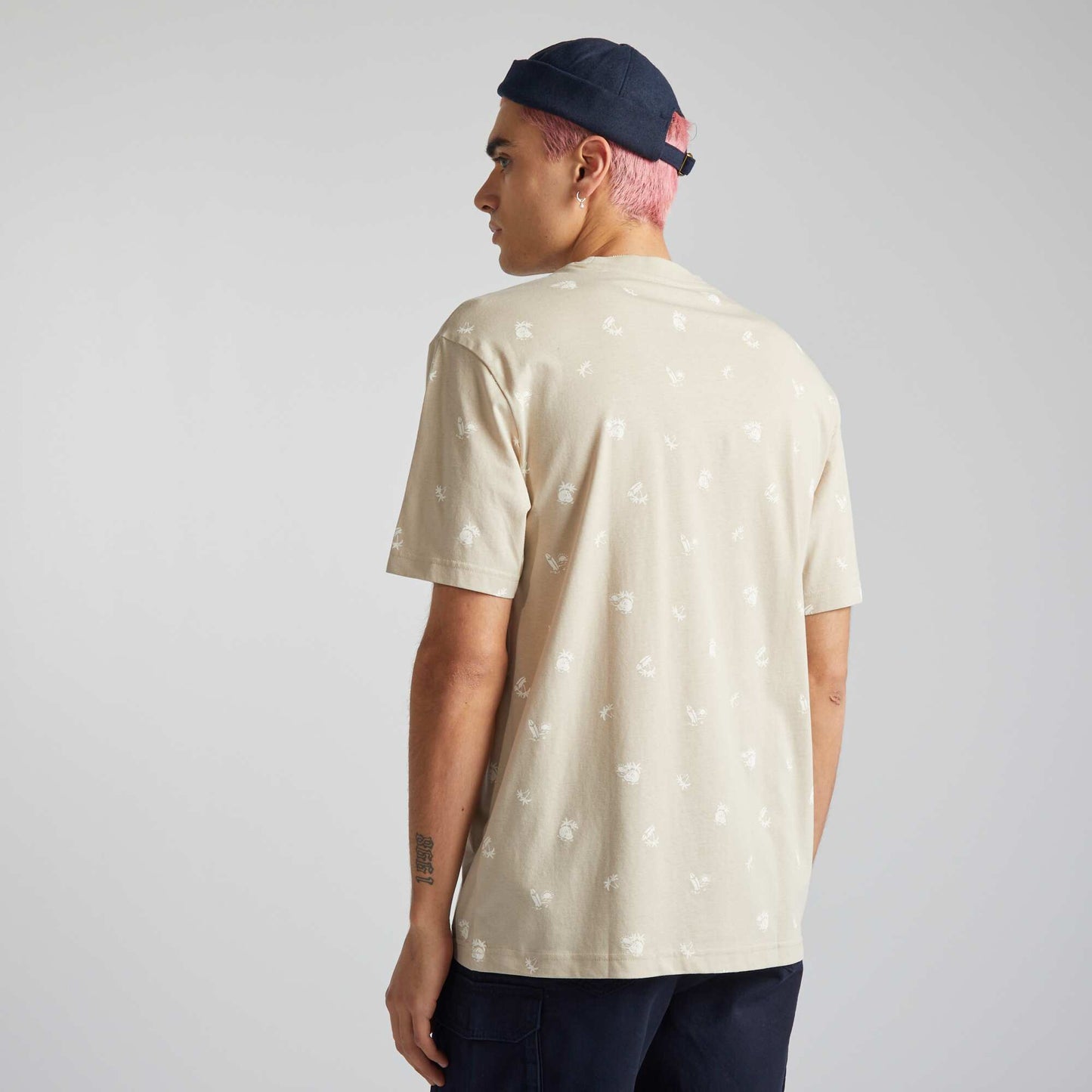 تي شيرت مطبوع برقبة مستديرة BEIGE