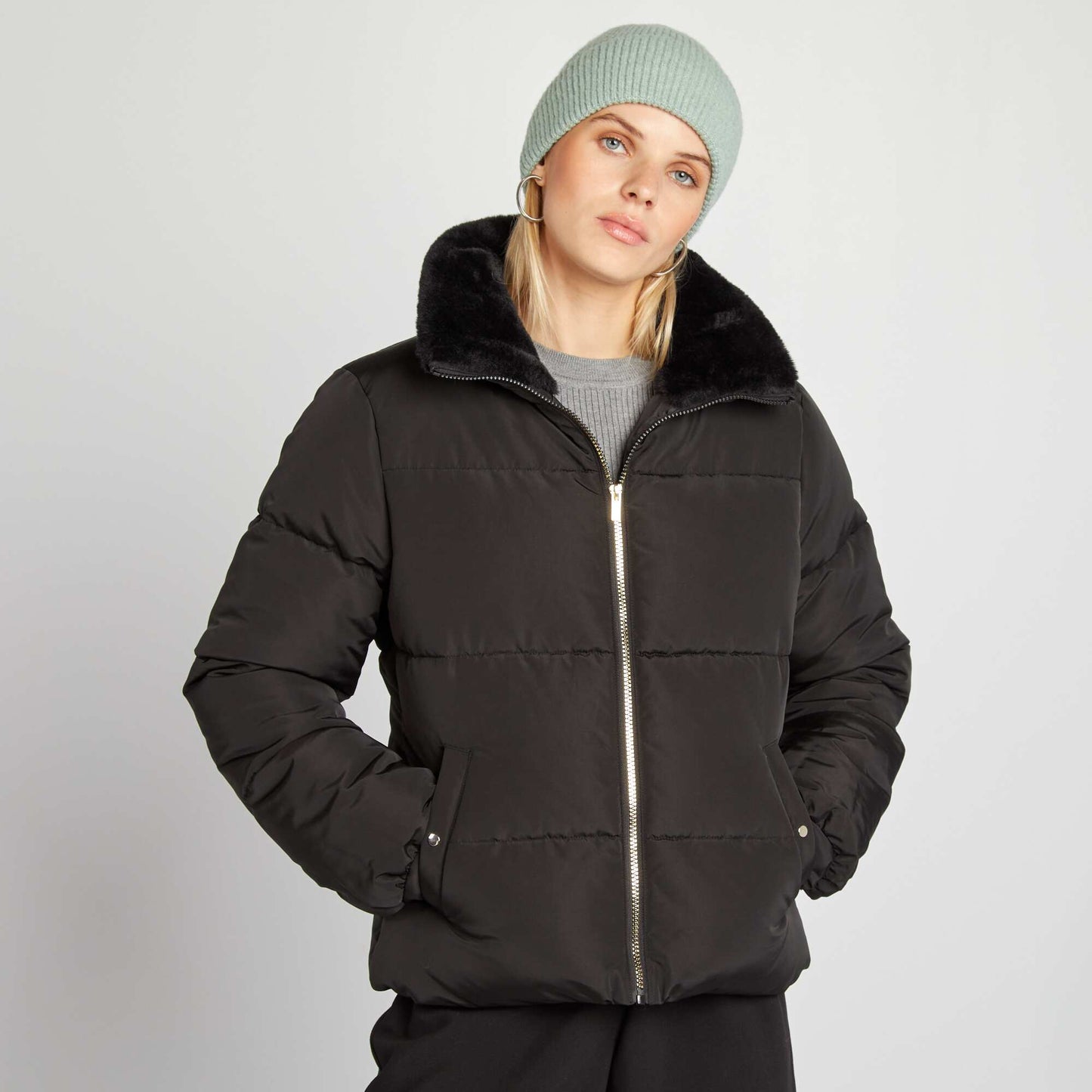 Quilted padded jacket with high neck black