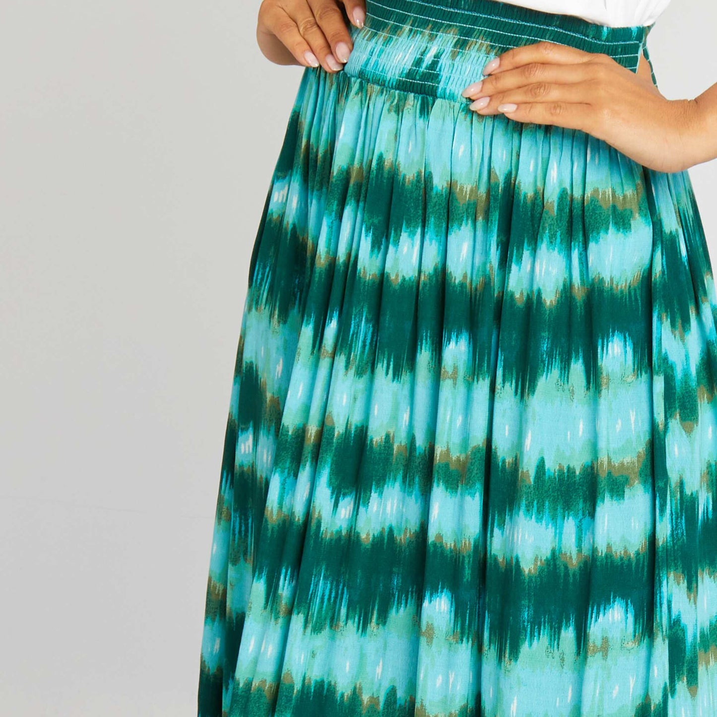 Long pleated skirt GREEN