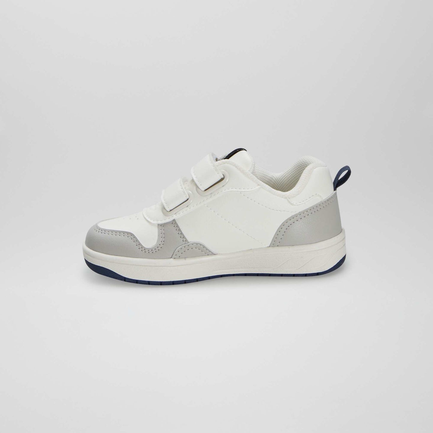 Three-tone low-top trainers white