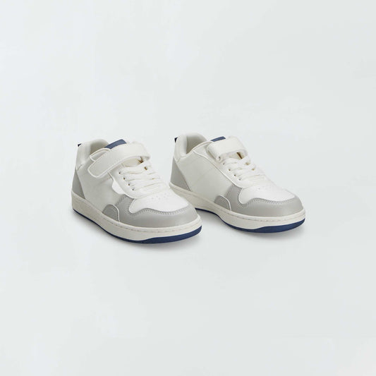 Trainers with Velcro fastening + elasticated laces white