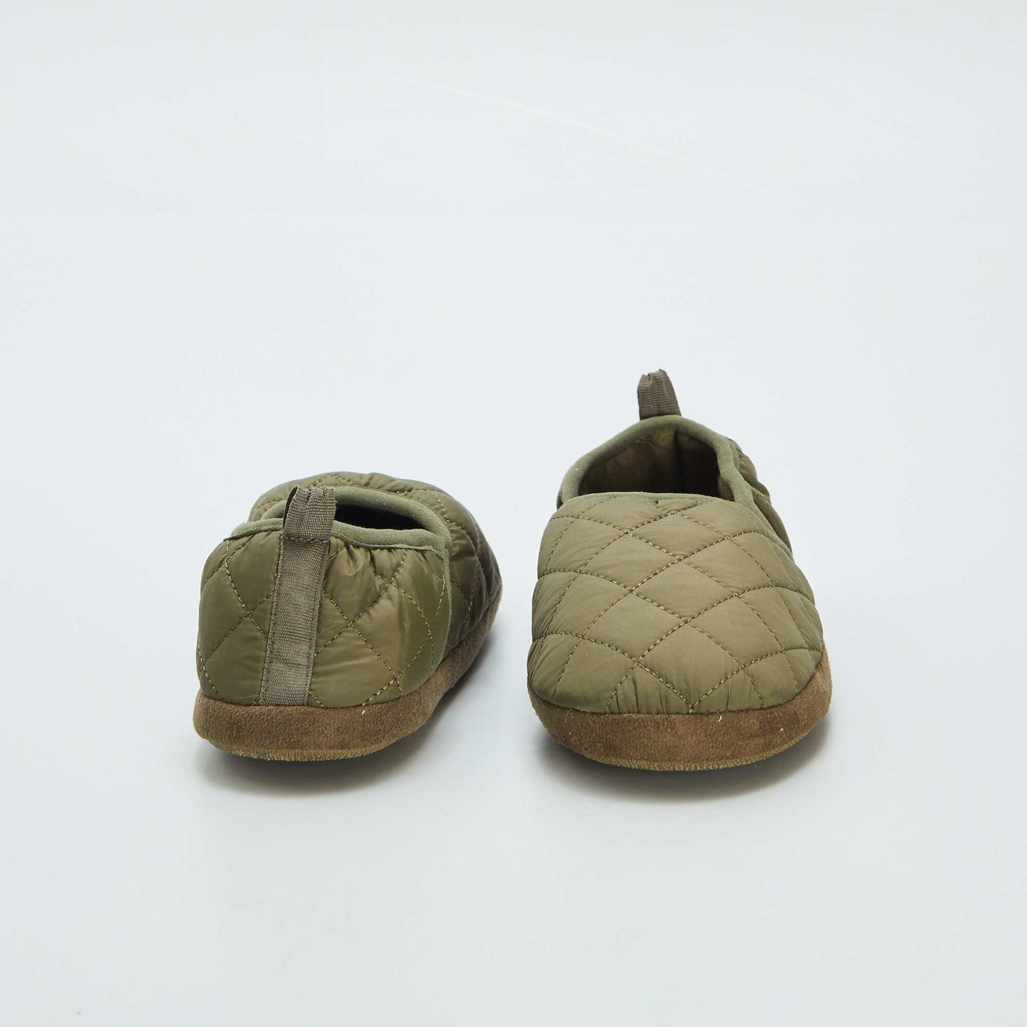 Closed slippers GREEN