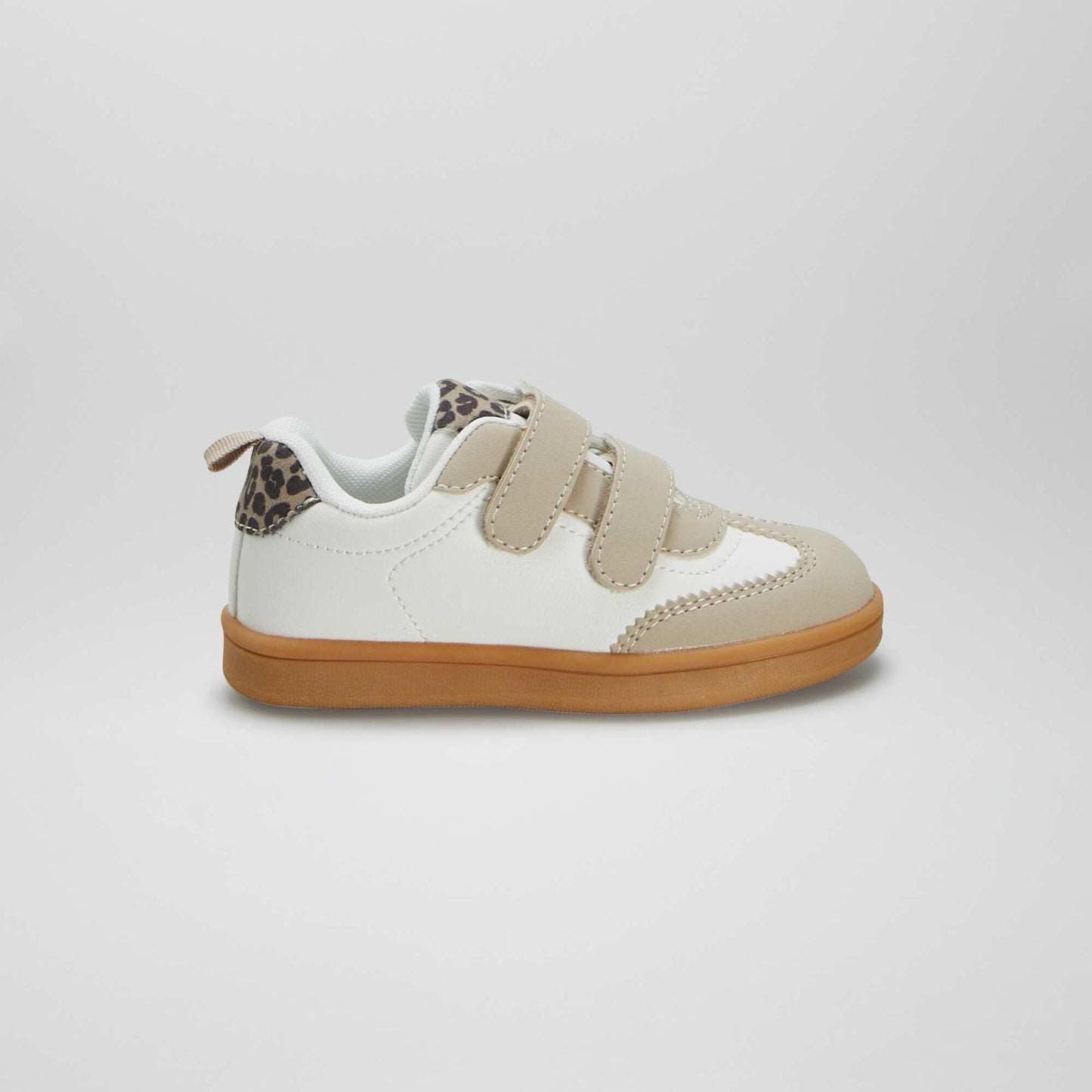 Low-top hook-and-loop trainers white