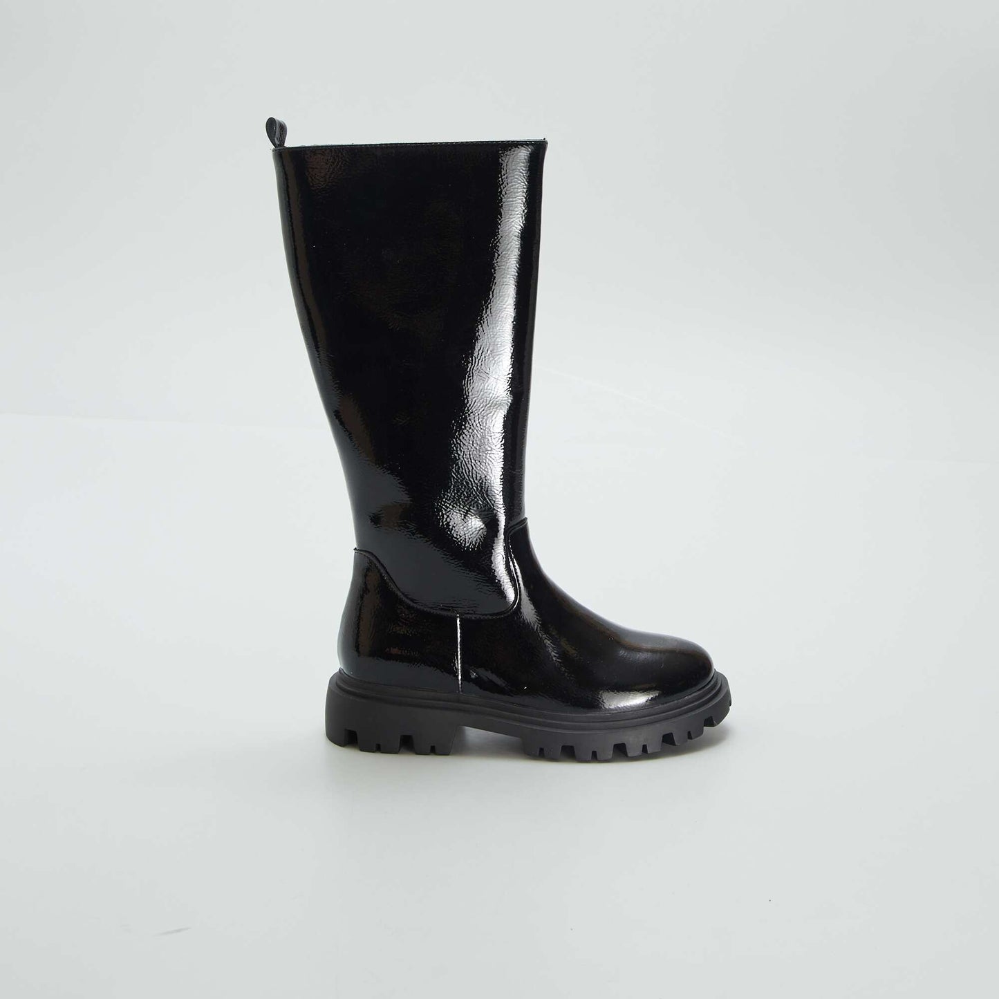 Synthetic boots black