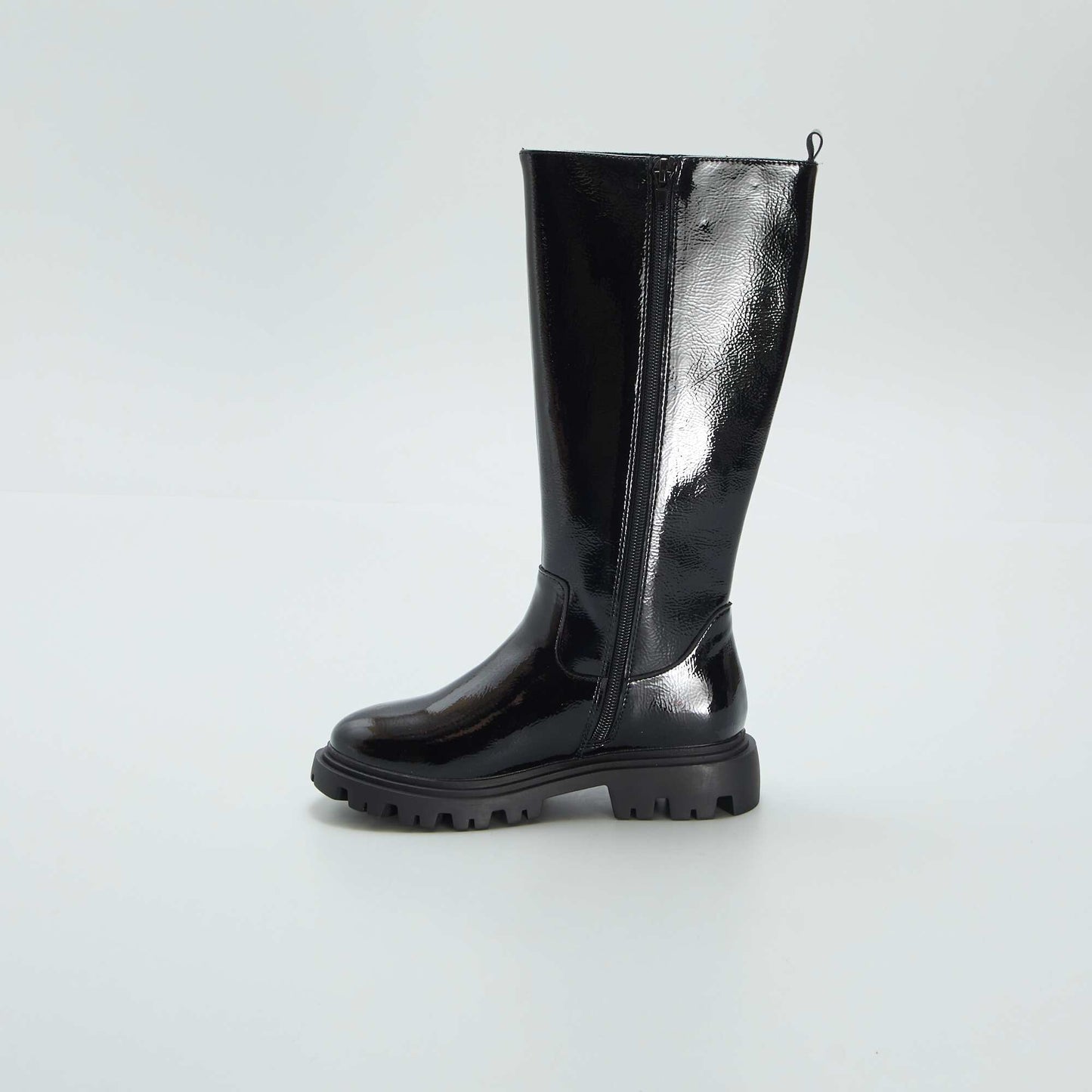 Synthetic boots black