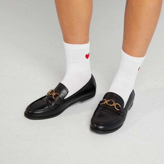 Loafers with gold chain black