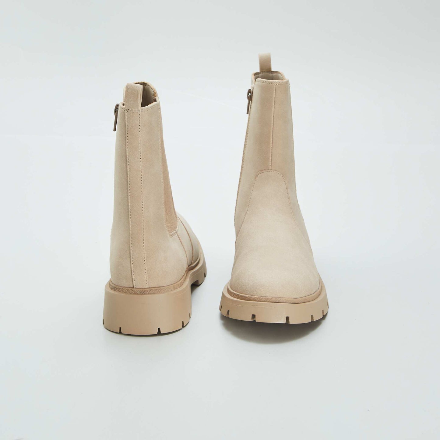 Chunky sole ankle boots beige