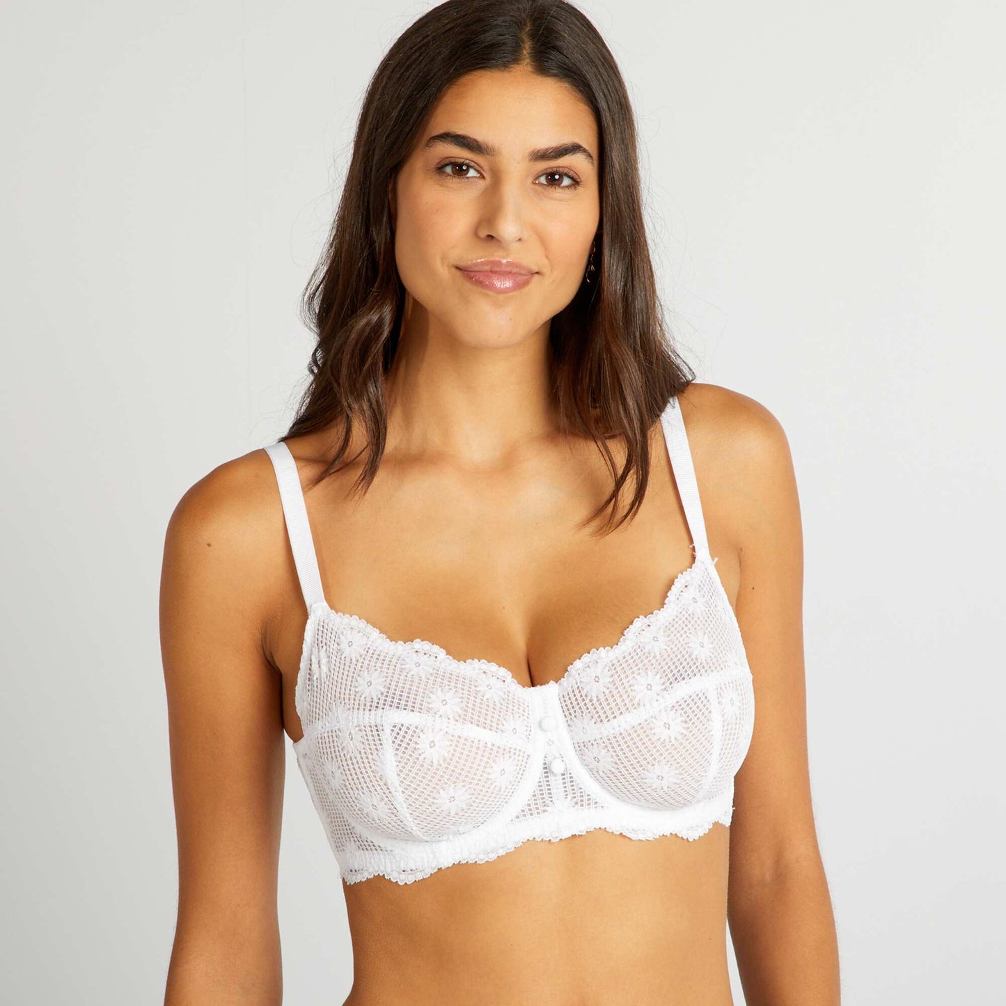 Full coverage demi-cup bra for D & E cups white