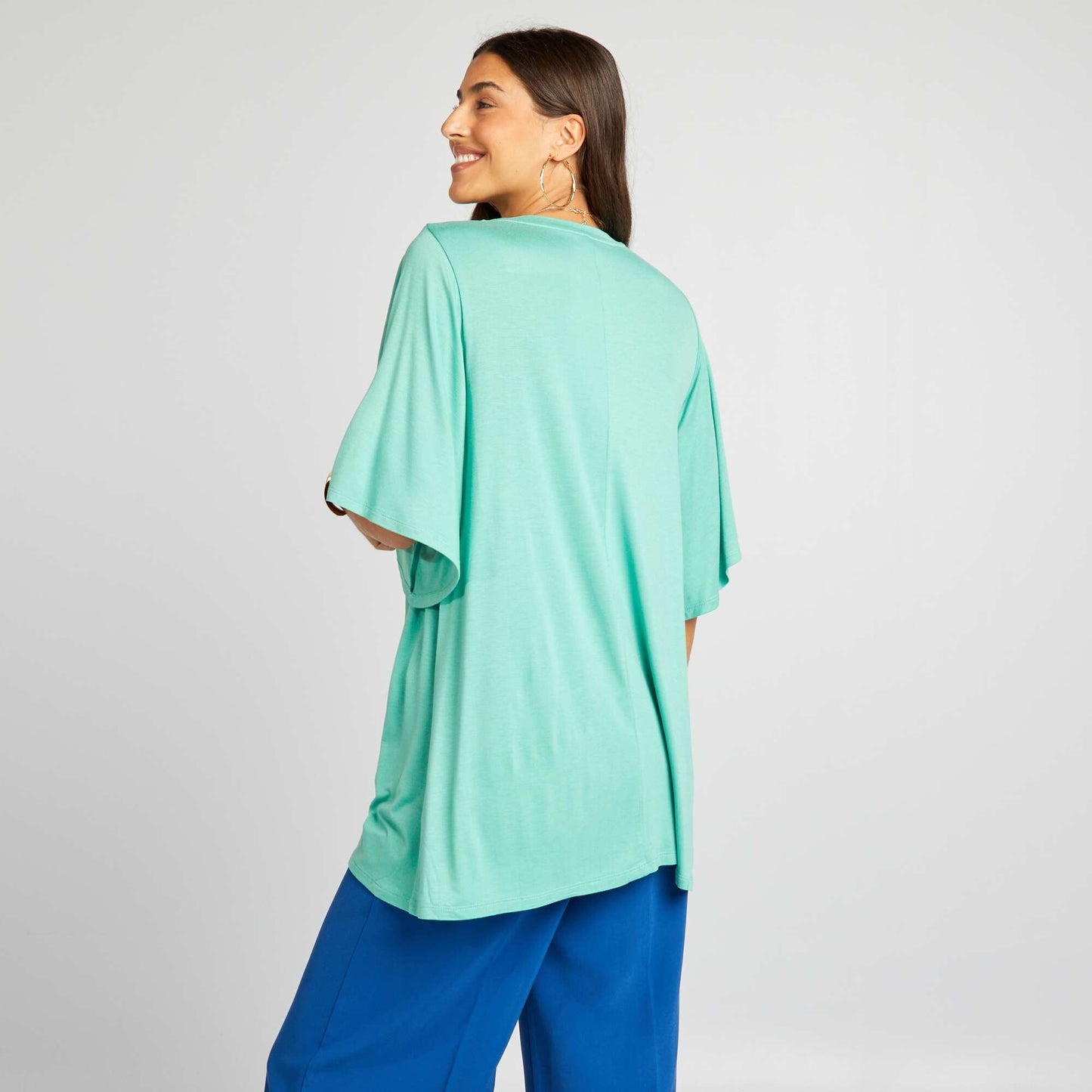 Flowing T-shirt with batwing sleeves GREEN