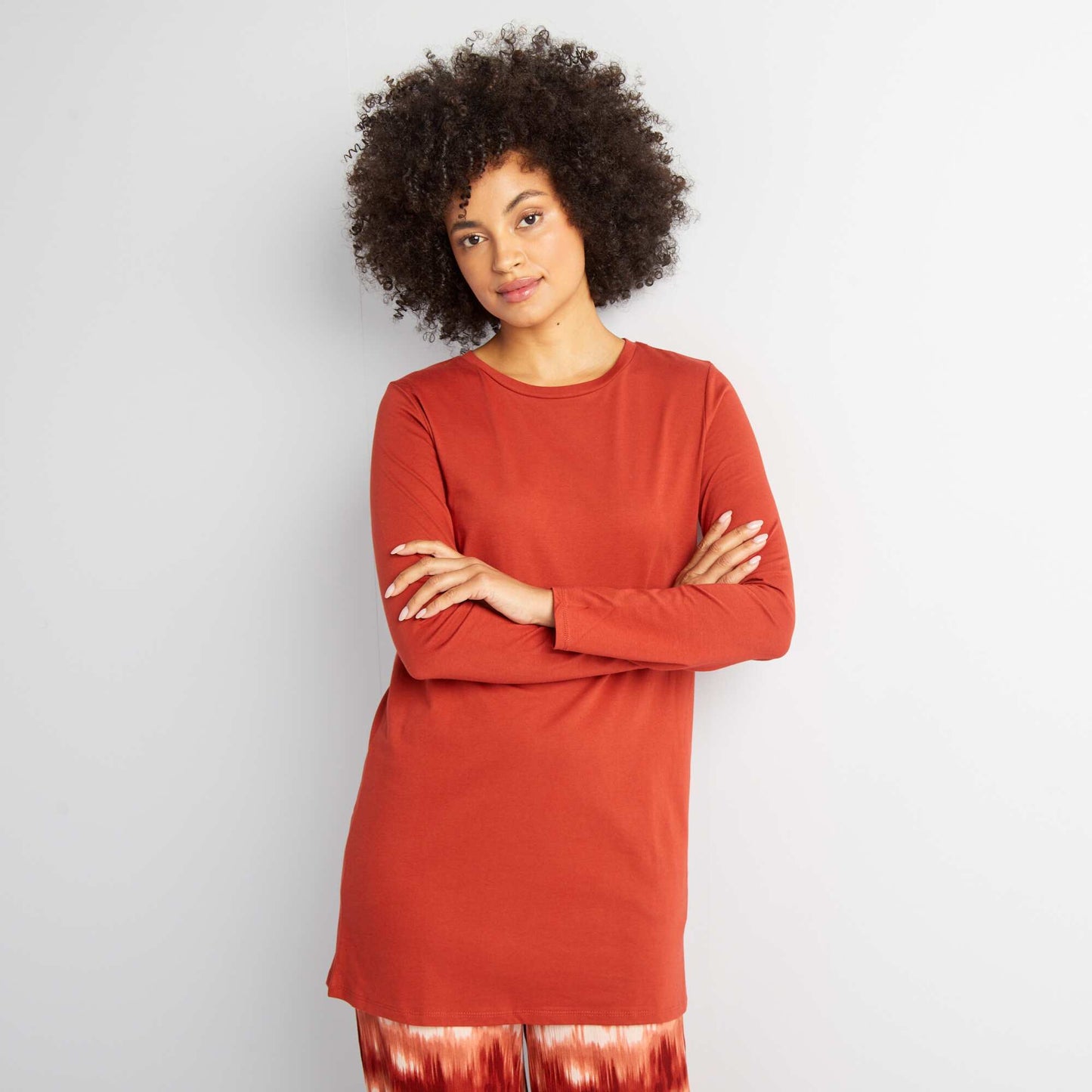 Long-sleeved long T-shirt RED