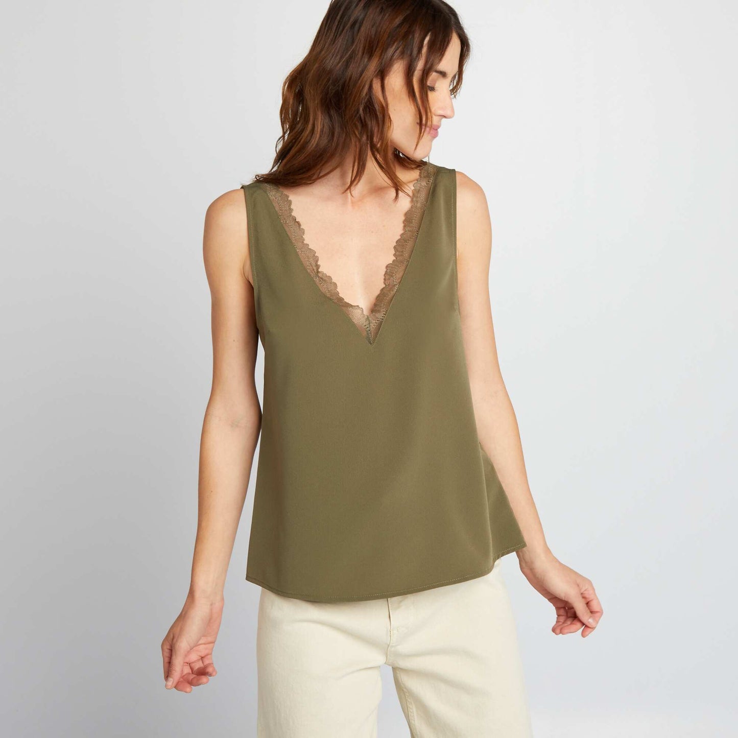 Sleeveless blouse with lace collar KHAKI