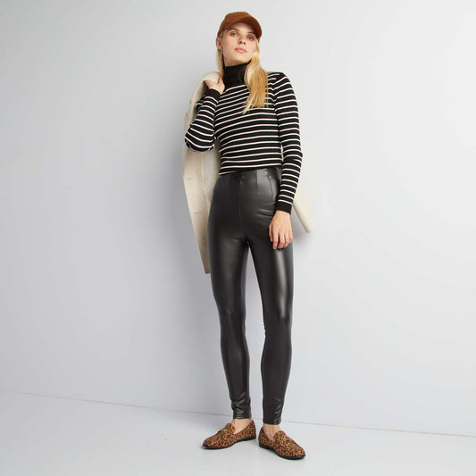 Faux leather leggings black