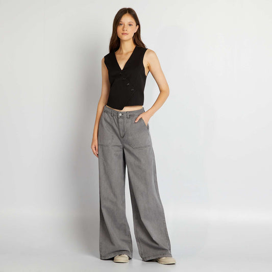 Wide-leg trousers with roomy pockets GREY