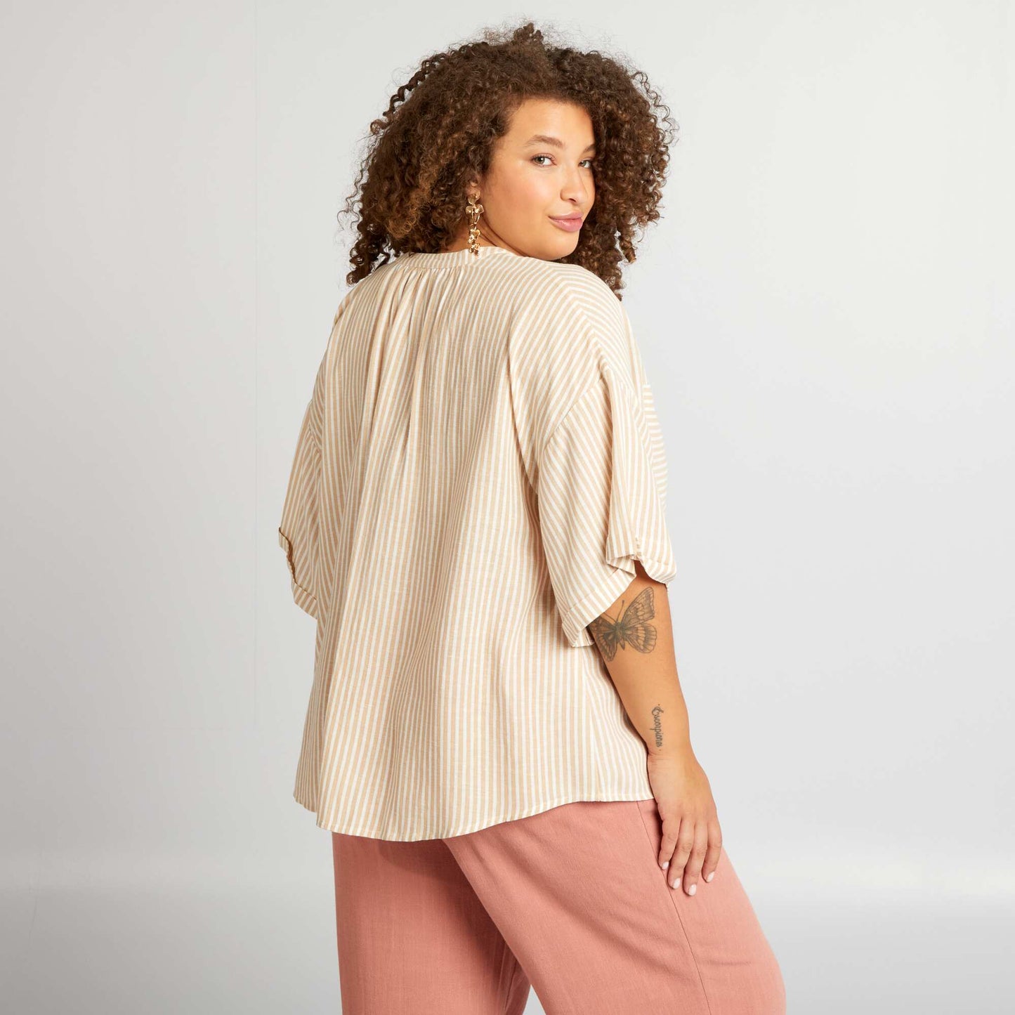 V-neck loose-fitting blouse BEIGE