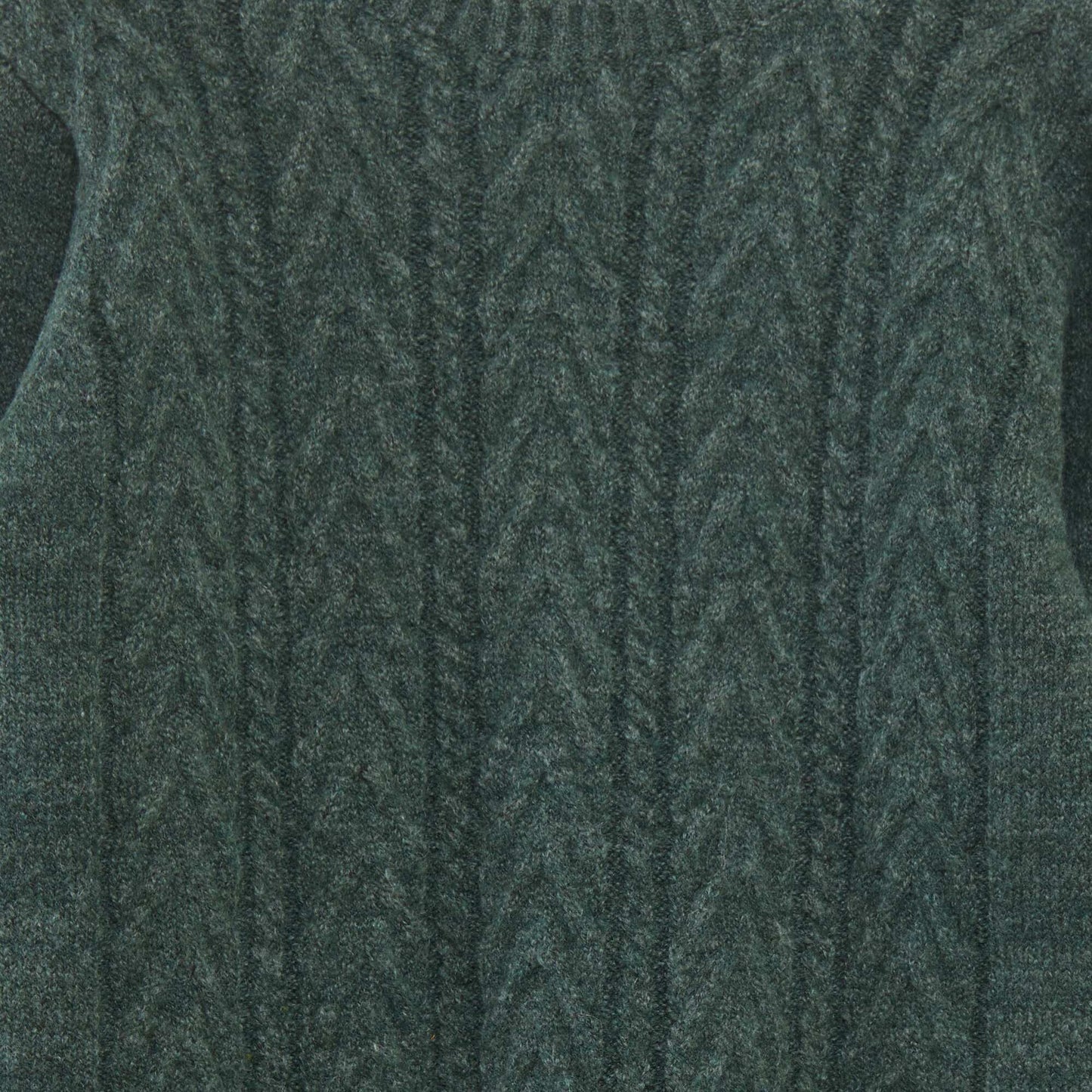 Cable knit sweater with round neckline GREEN