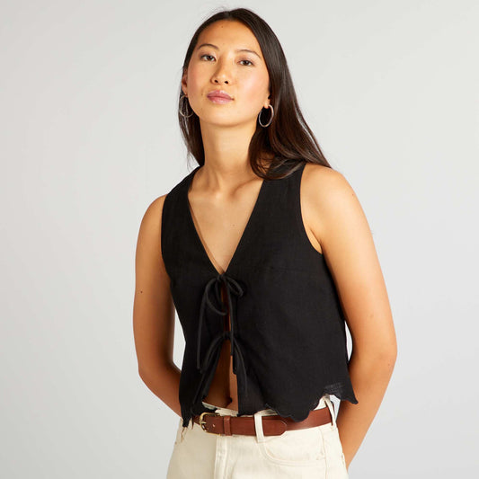 Sleeveless tie top black