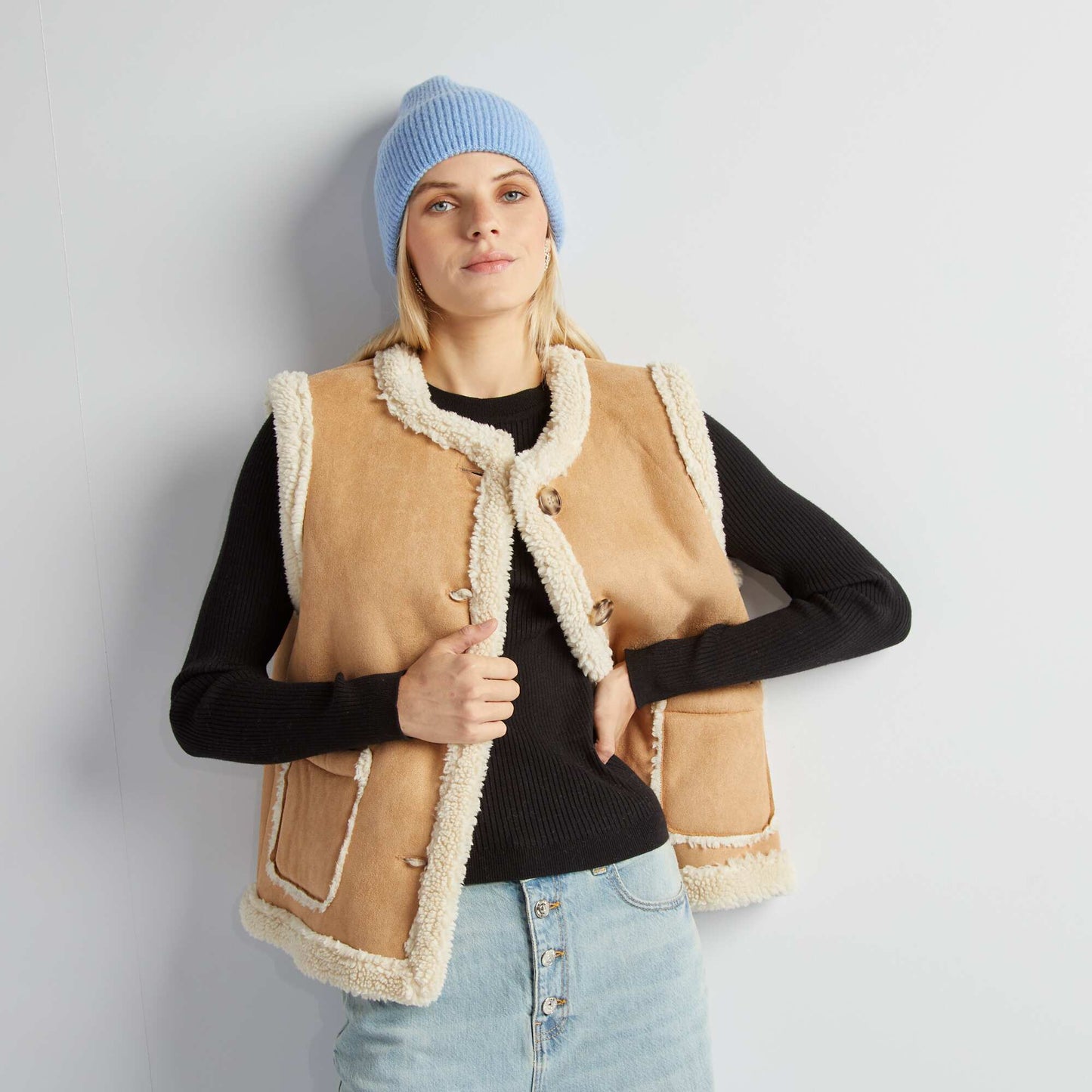 Suedette and sherpa waistcoat BEIGE