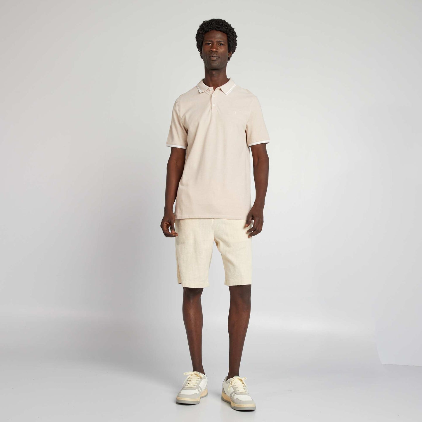 Regular fit short-sleeved polo shirt BEIGE