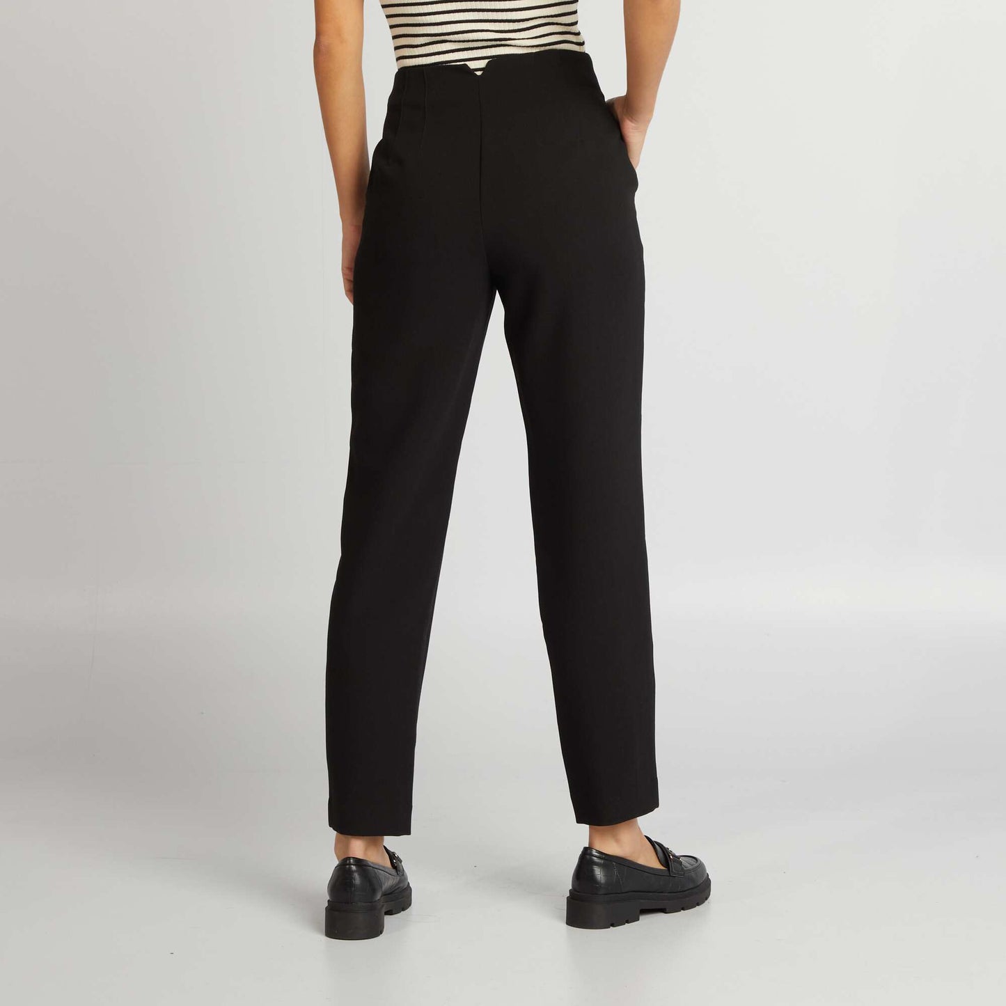 High-waisted straight-leg trousers black