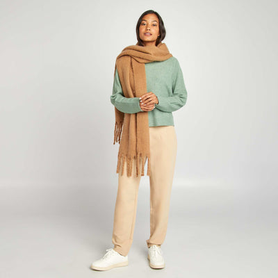 بنطلون بخصر مرتفع بساقين مستقيمتين بيج