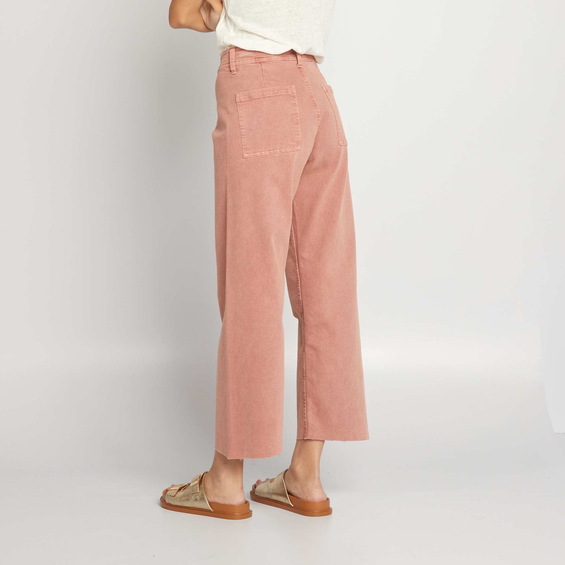 بنطلون قصير واسع الساقين PINK