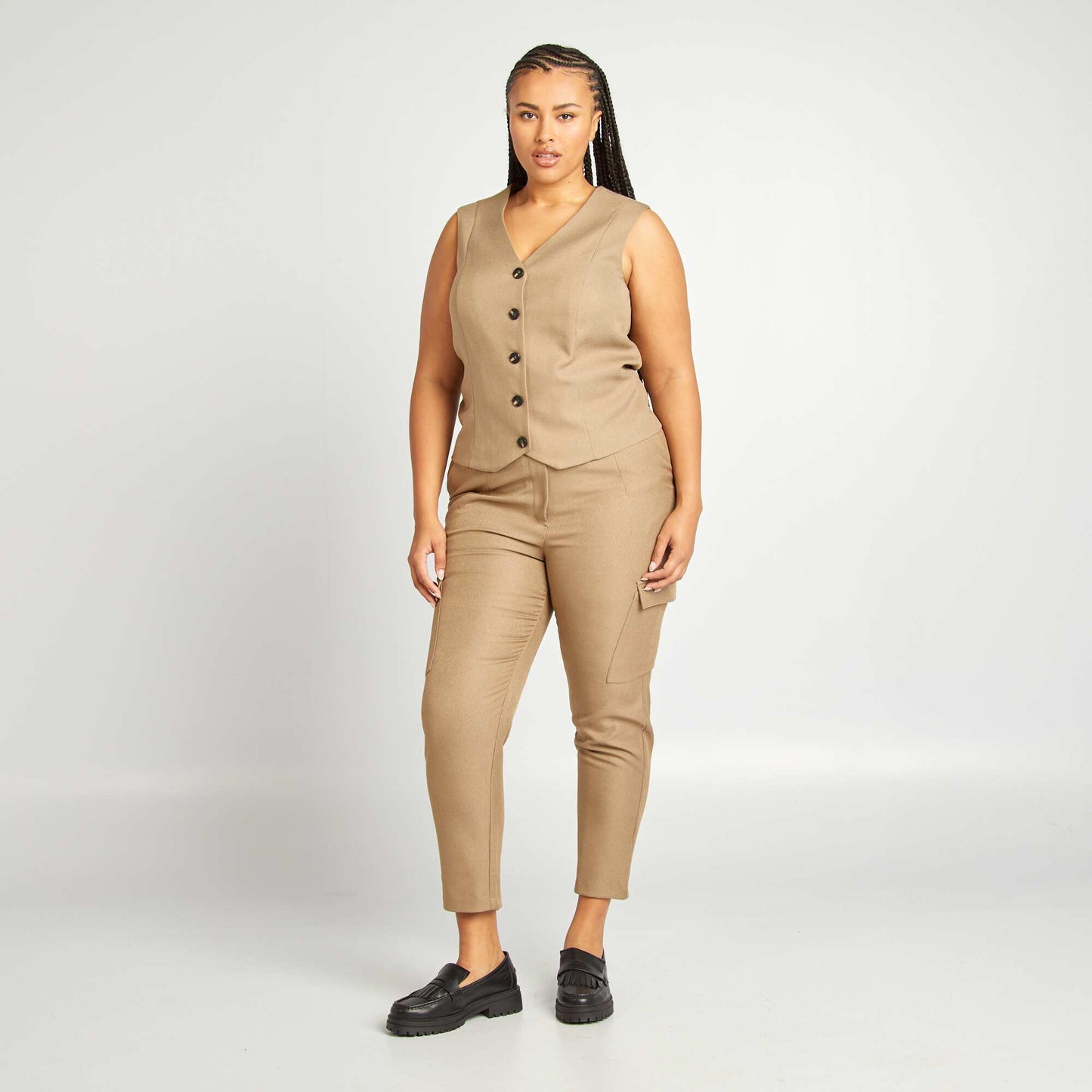 Waiter-style waistcoat BEIGE