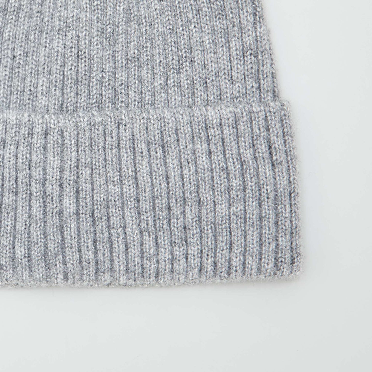 Cuffed beanie GREY