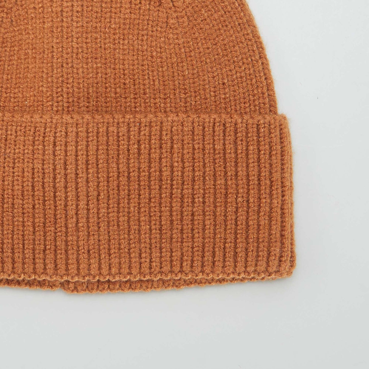 Ribbed hat BROWN