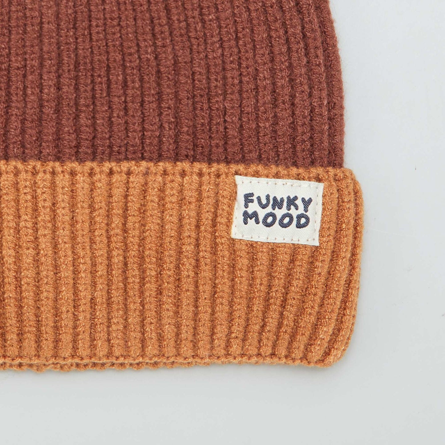 Three-tone hat and snood set BROWN