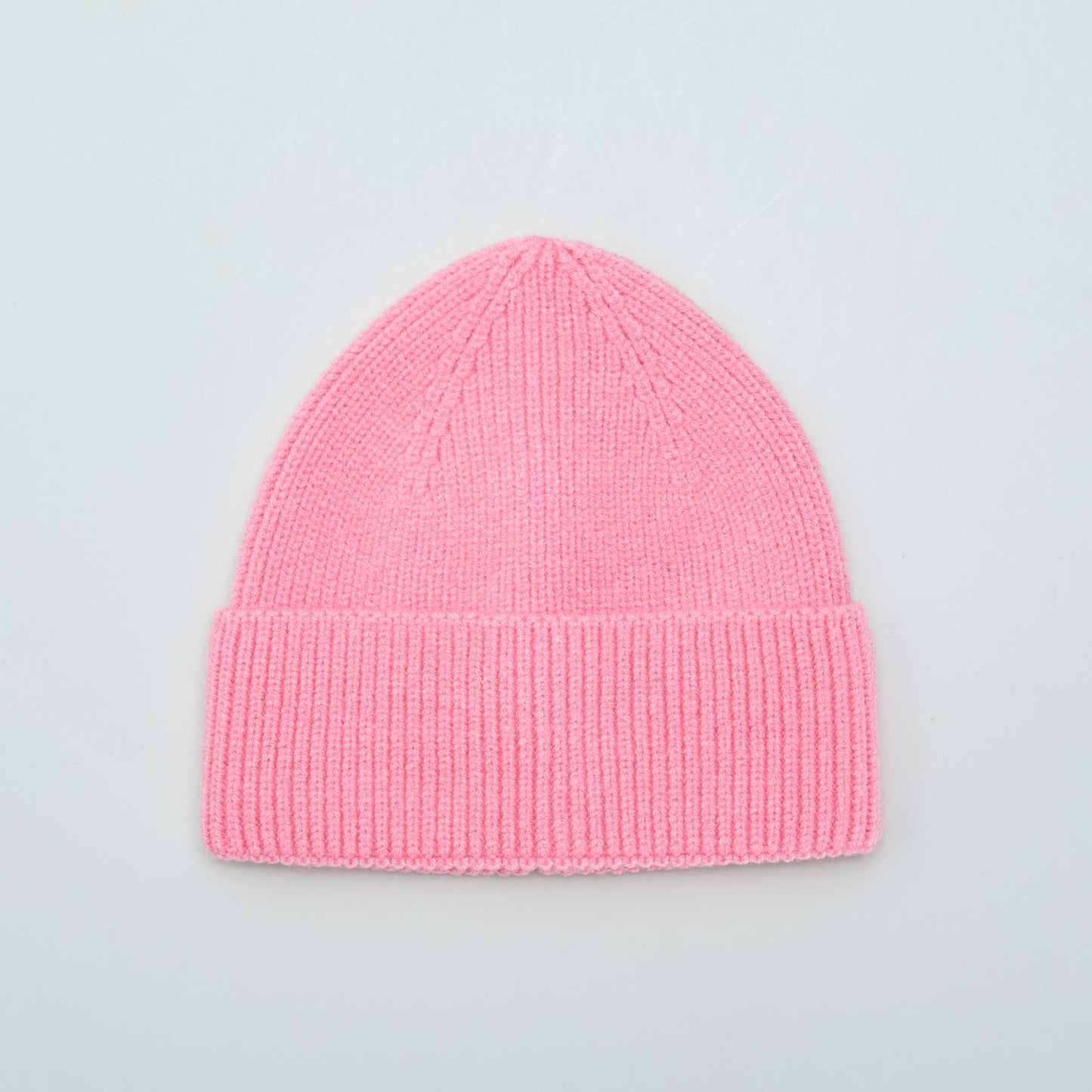 Knit hat with cuff pink